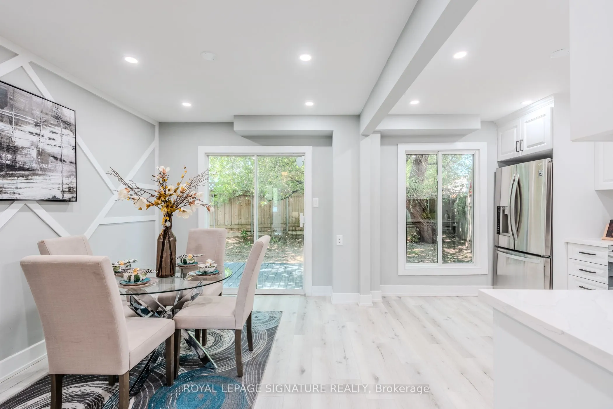 10 Grassmere Court
