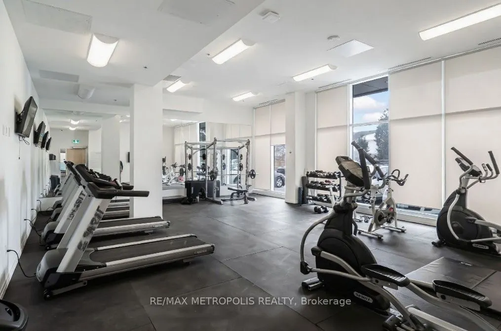 1900 Simcoe Street N, #413