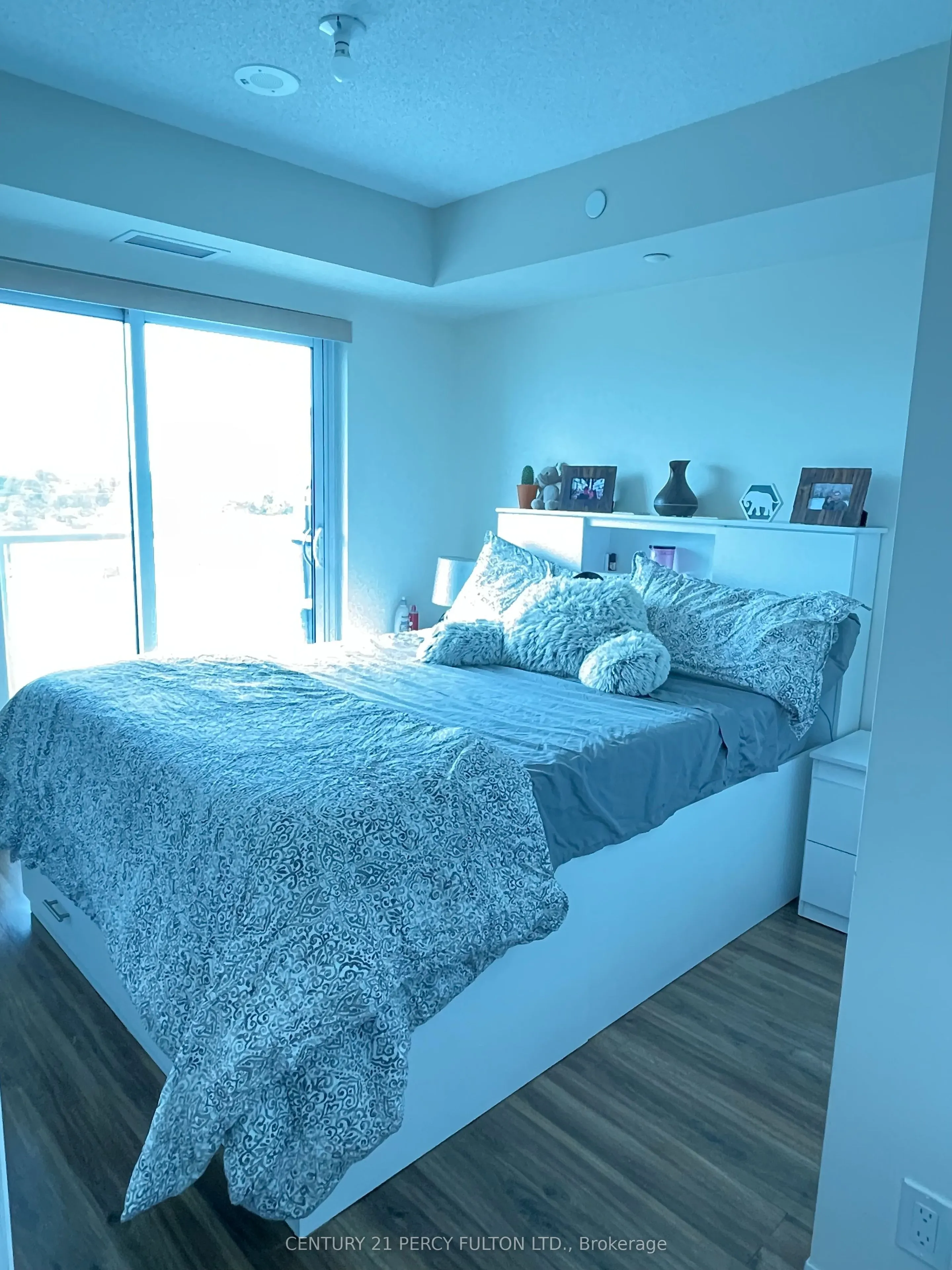 2150 Lawrence Avenue E, #606
