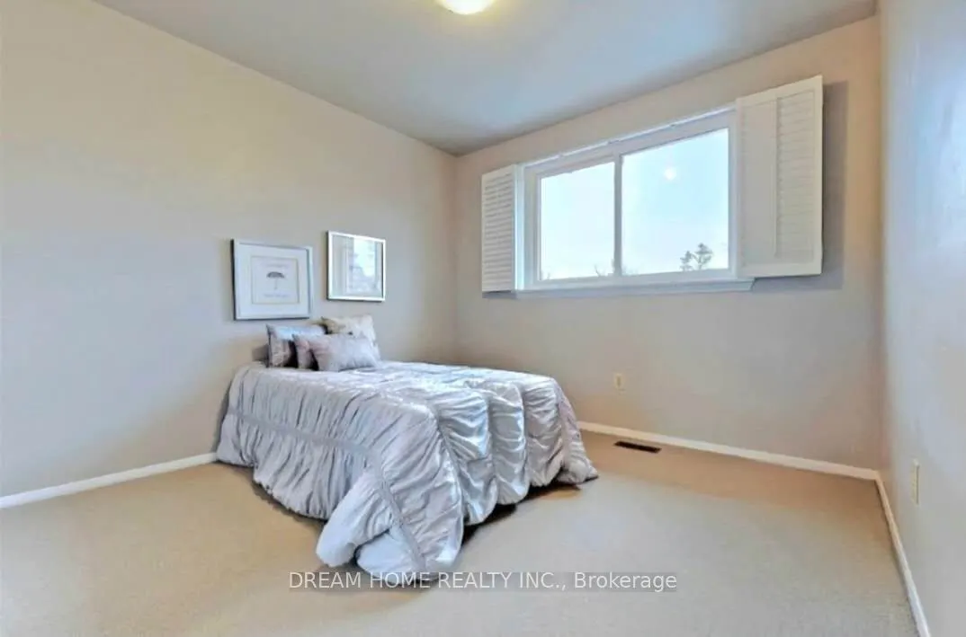 61 Chartland Boulevard S, #Main