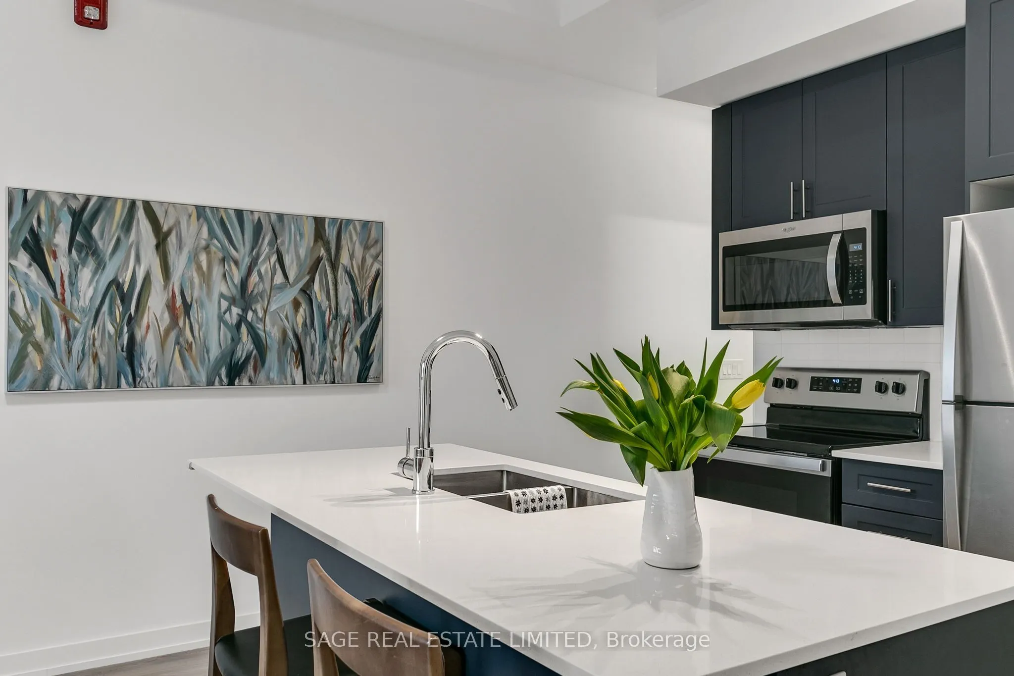 3686 St Clair Avenue E, #103