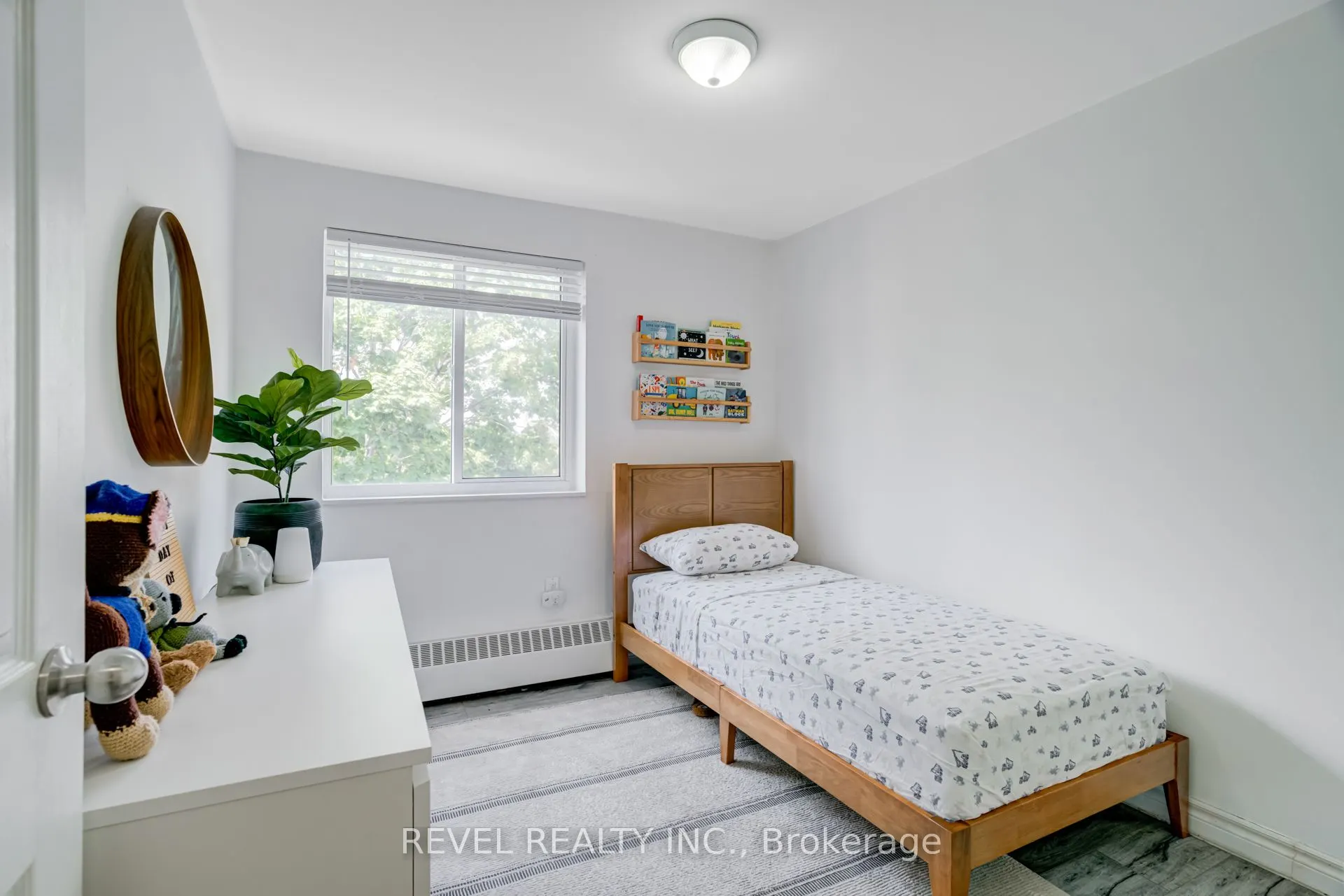 936 Glen Street, #512