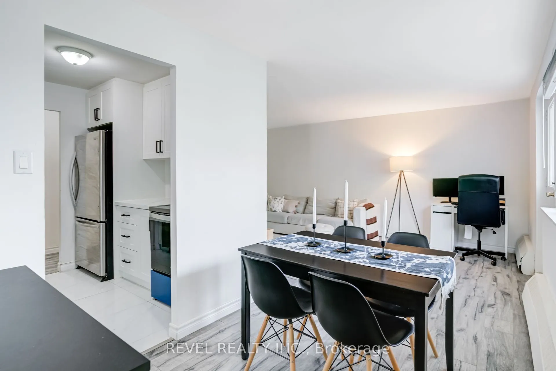 936 Glen Street, #512
