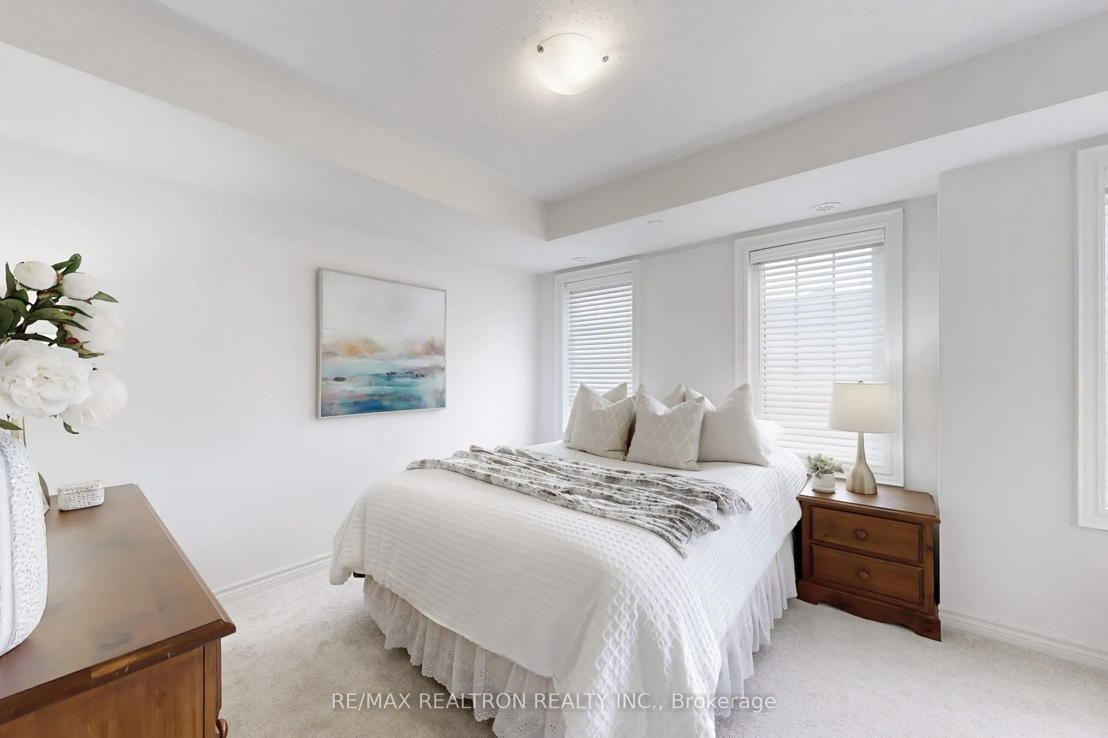 2472 Rosedrop Path, #215