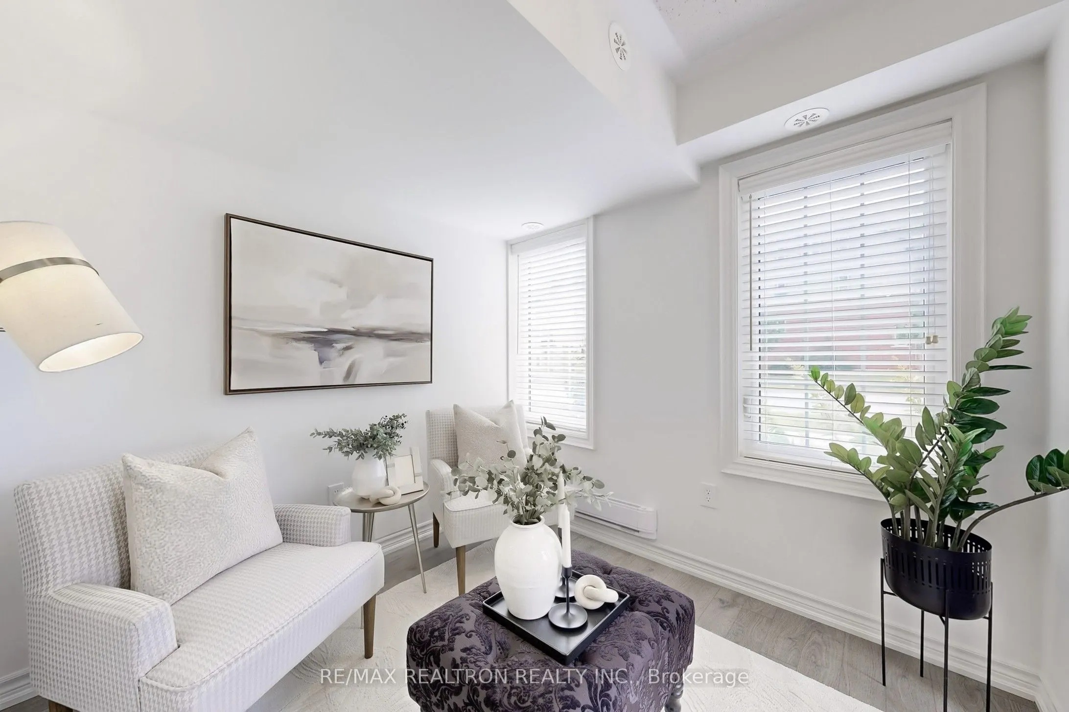 2472 Rosedrop Path, #215