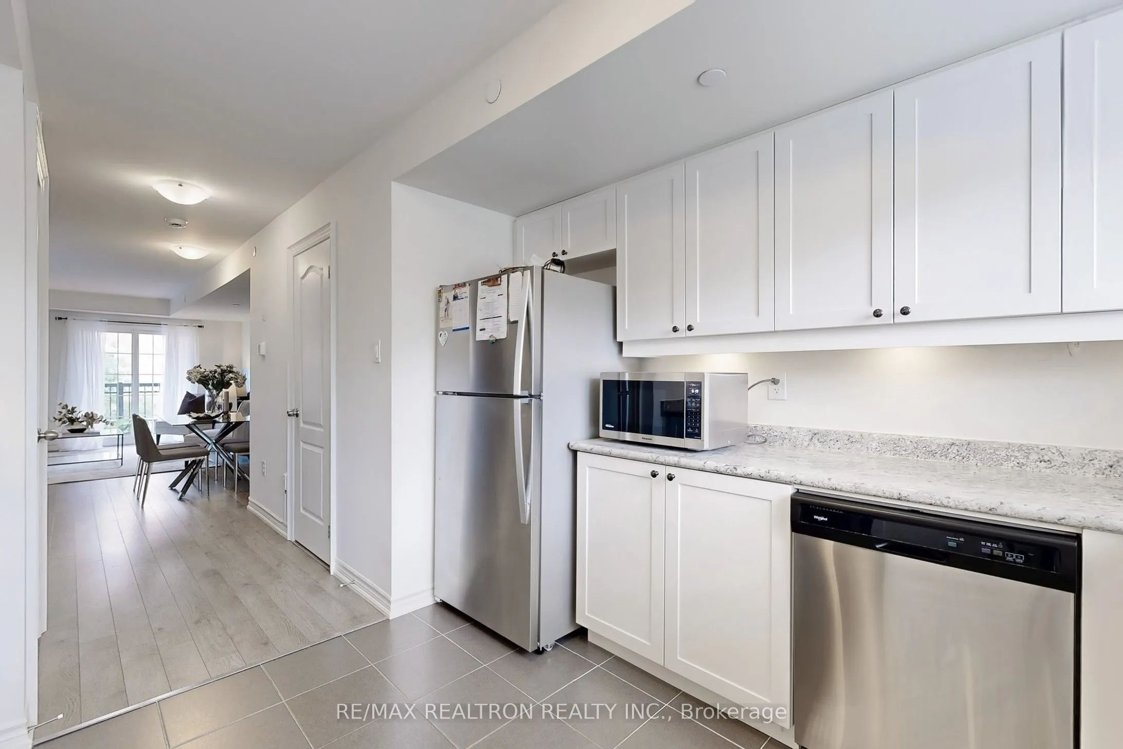 2472 Rosedrop Path, #215