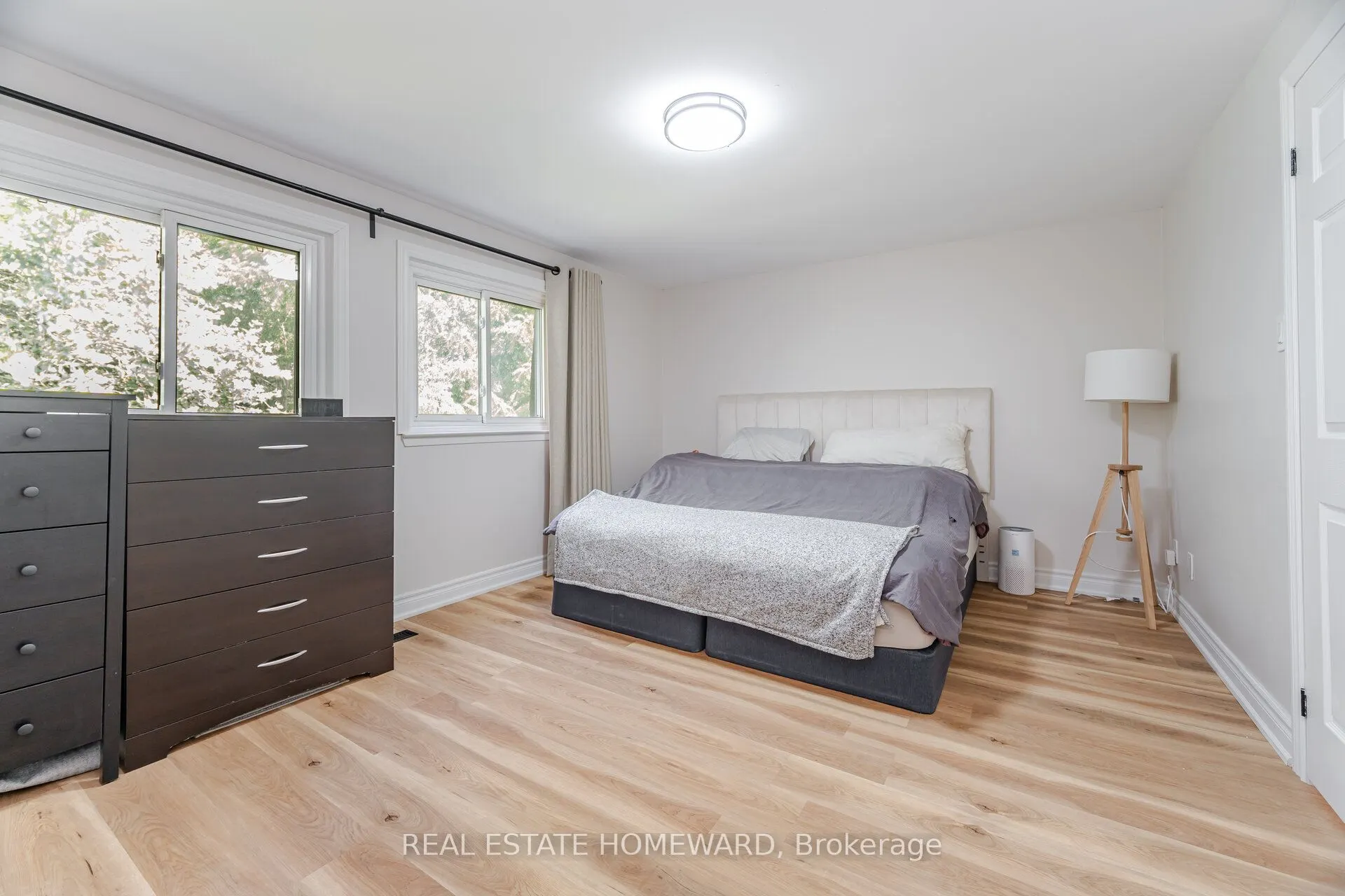 229 Jeffery Street, #28