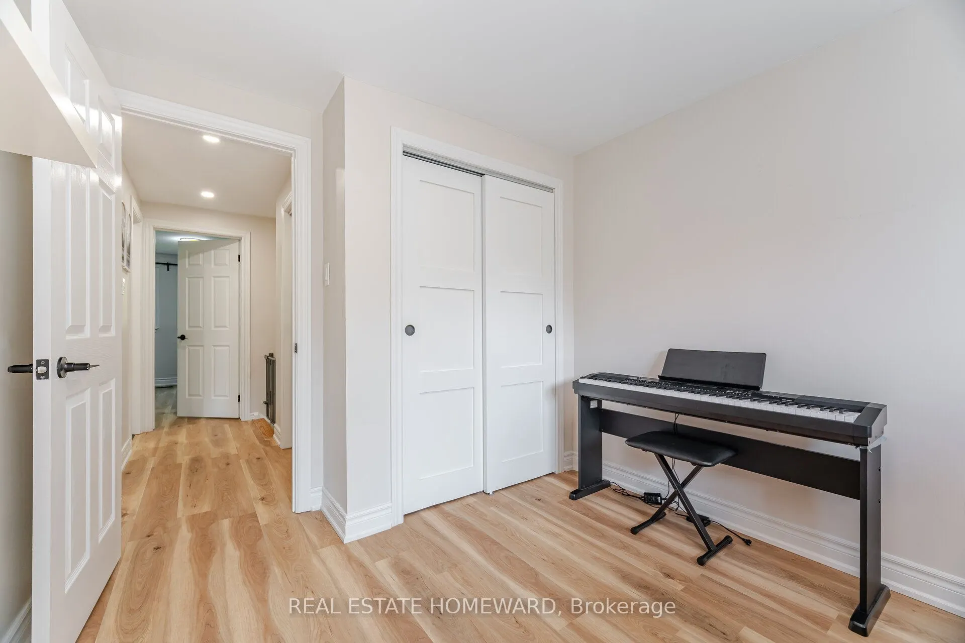229 Jeffery Street, #28