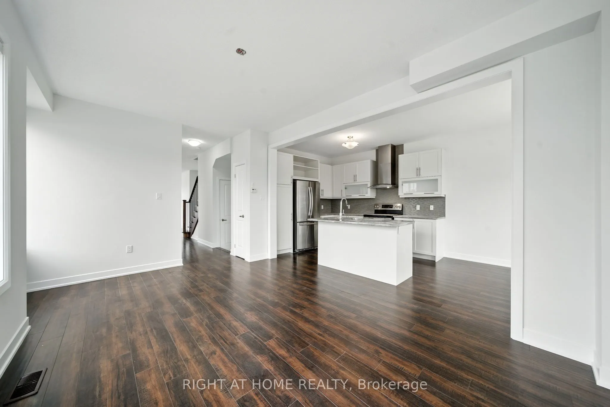108 Vanier Street