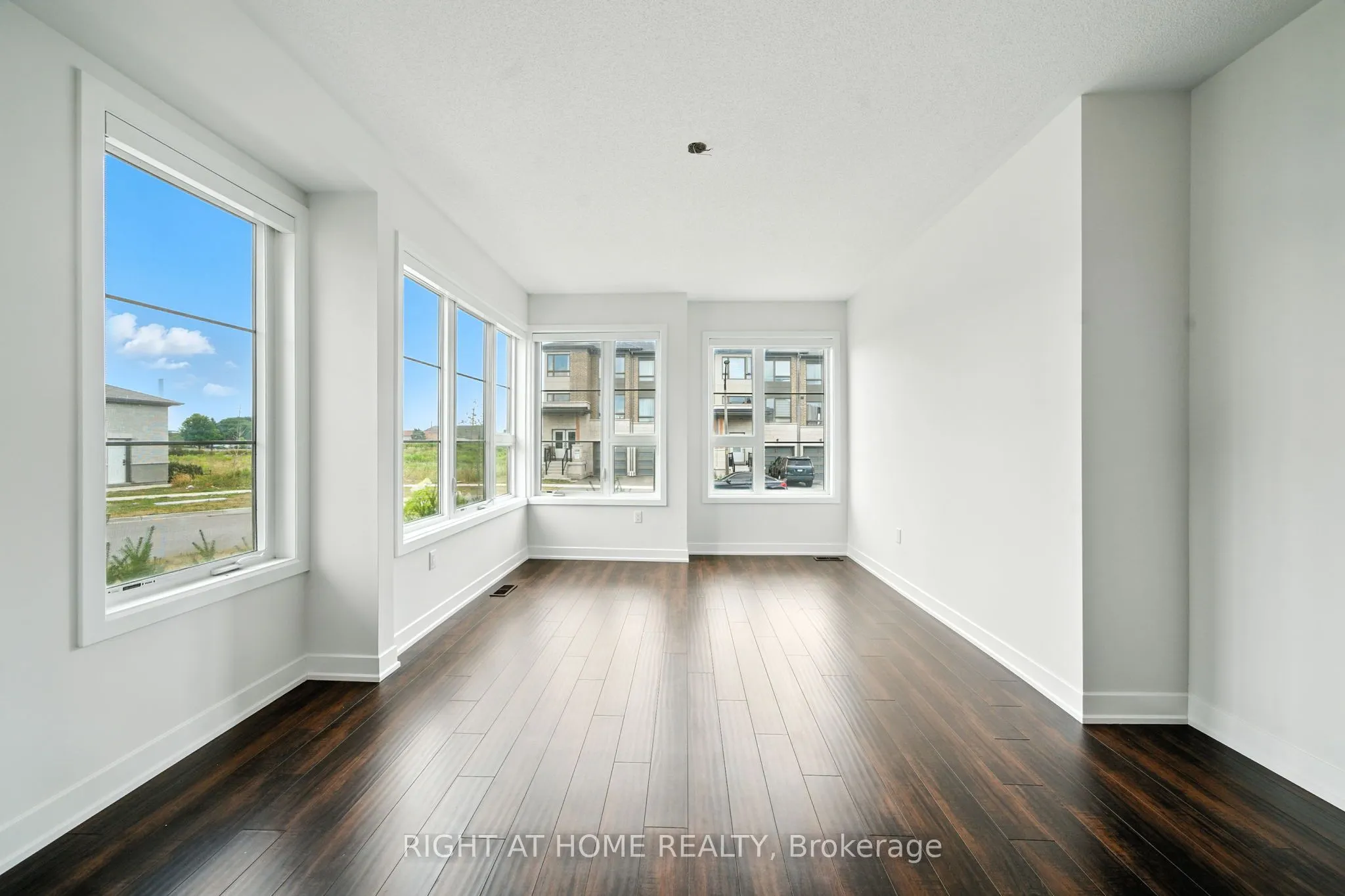 108 Vanier Street