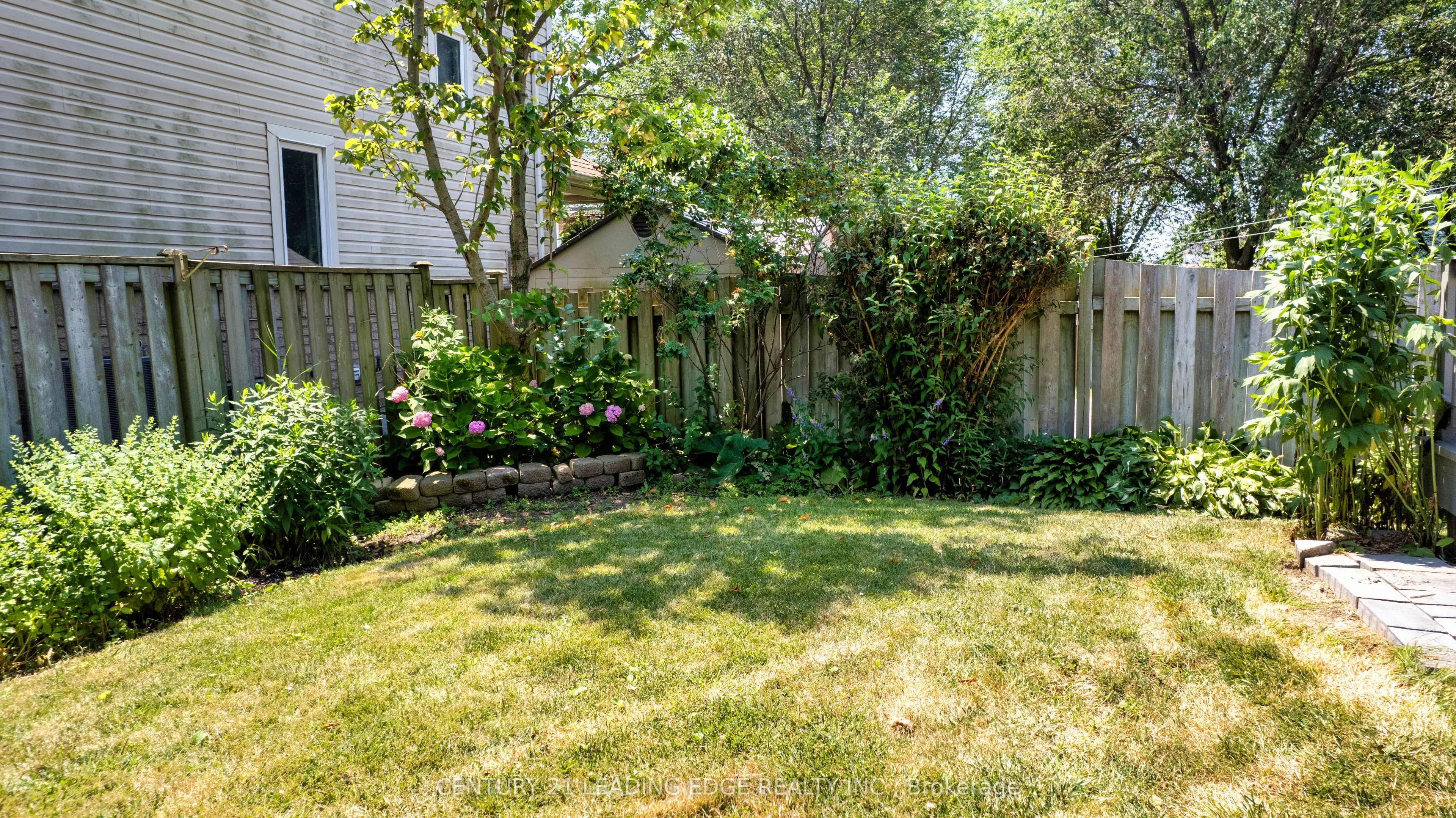 9 Portage Trail