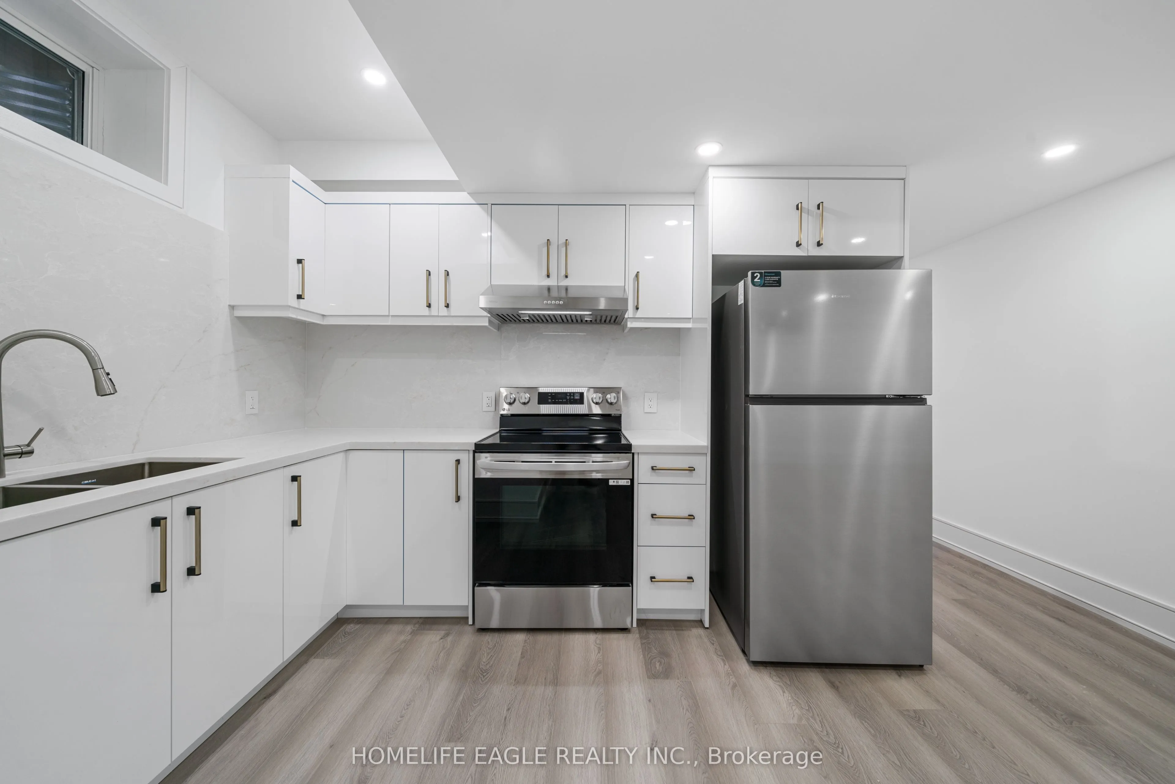 11 Glen Muir Drive