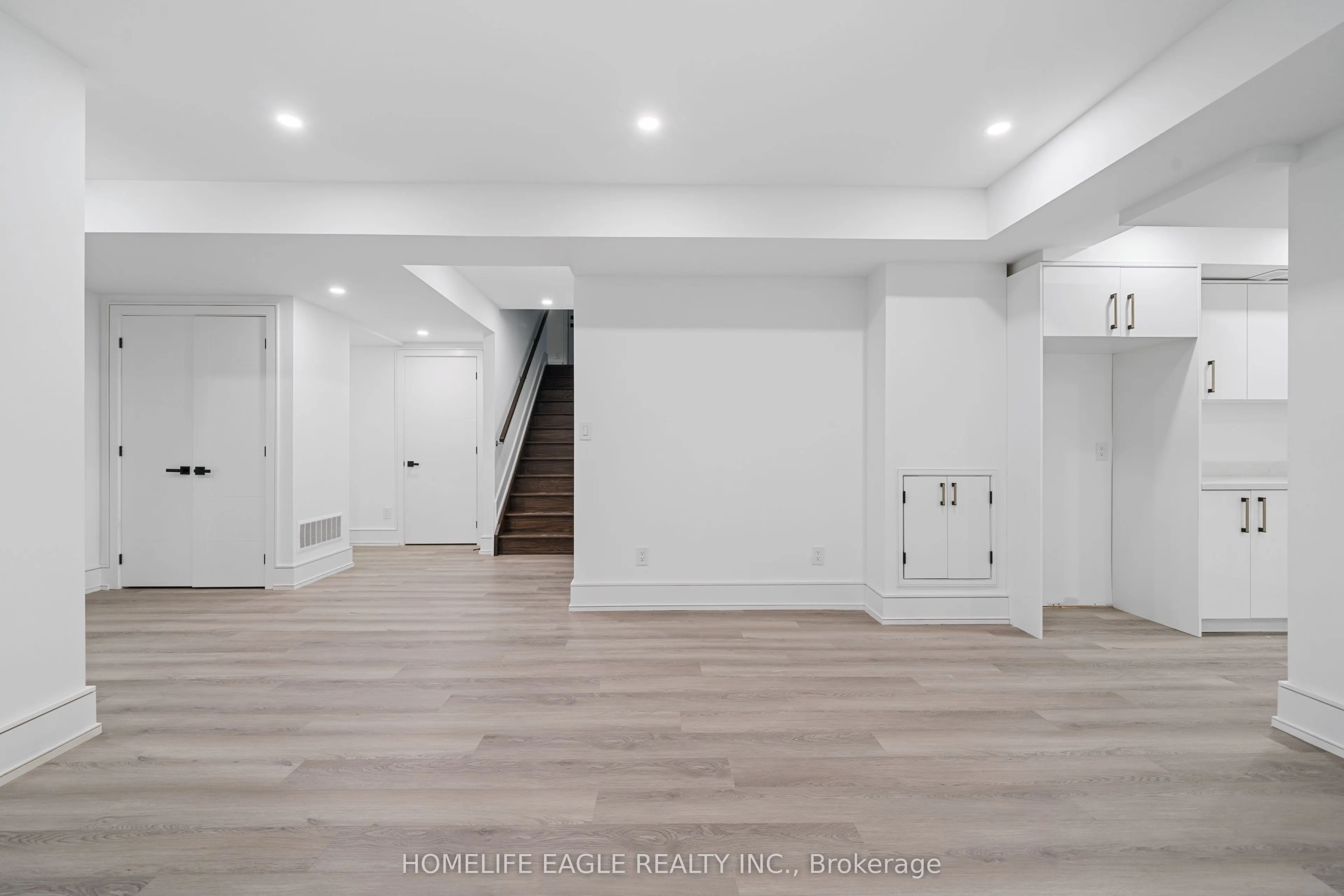 11 Glen Muir Drive