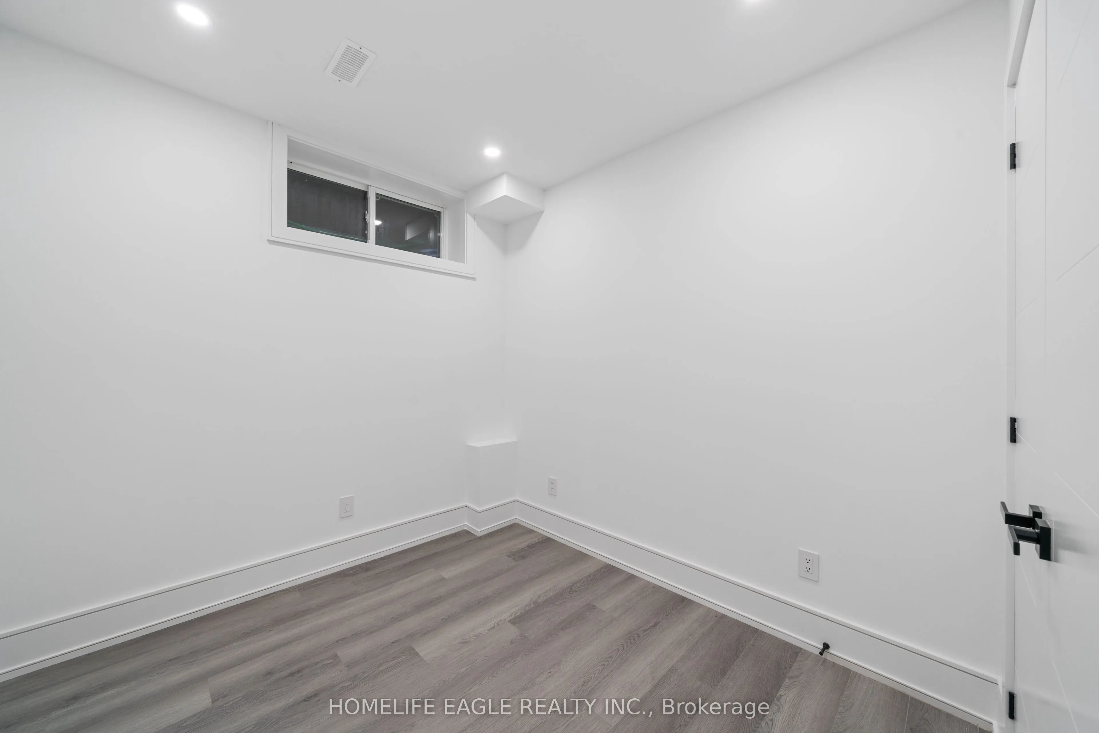 11 Glen Muir Drive