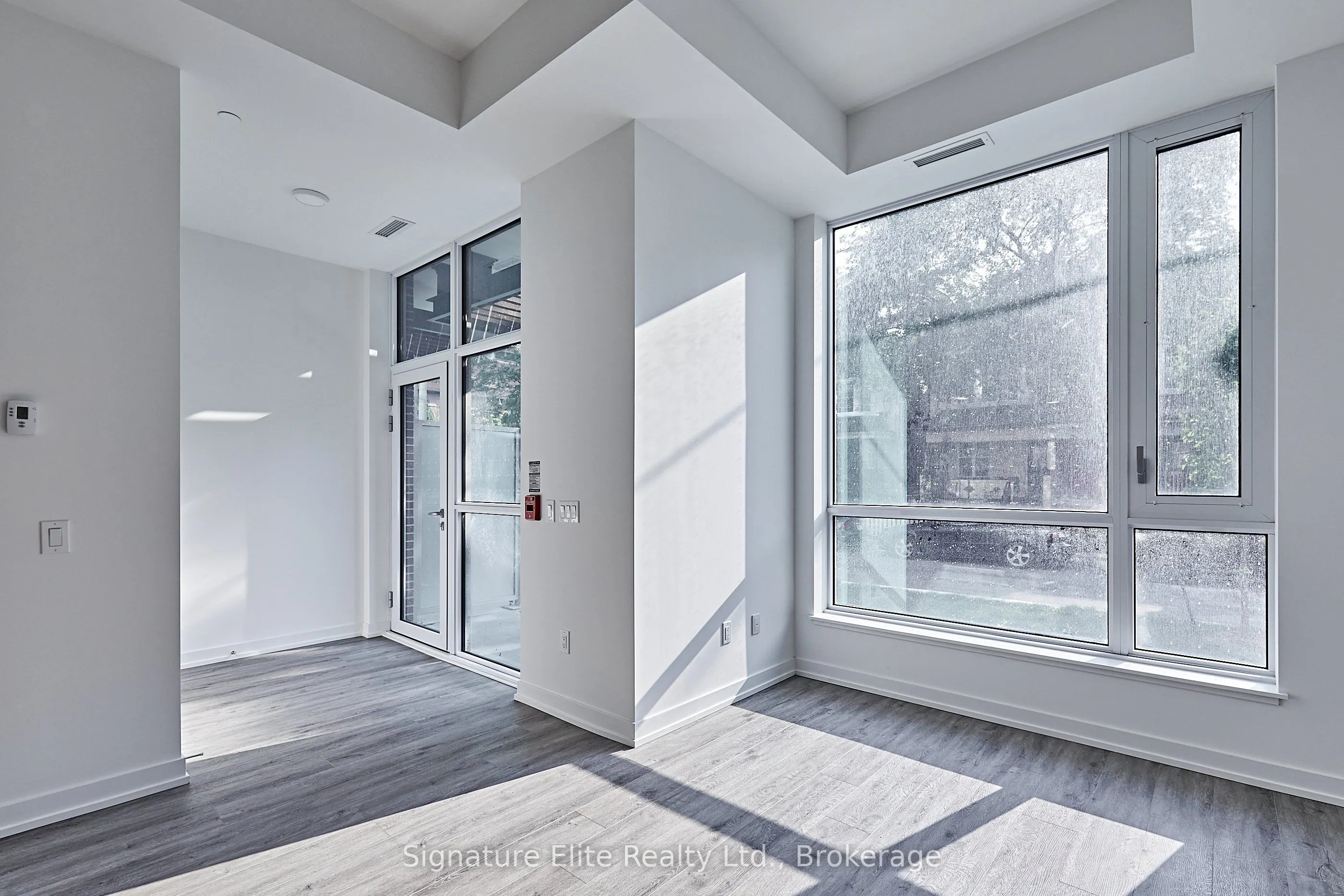 109 Booth Avenue, #3