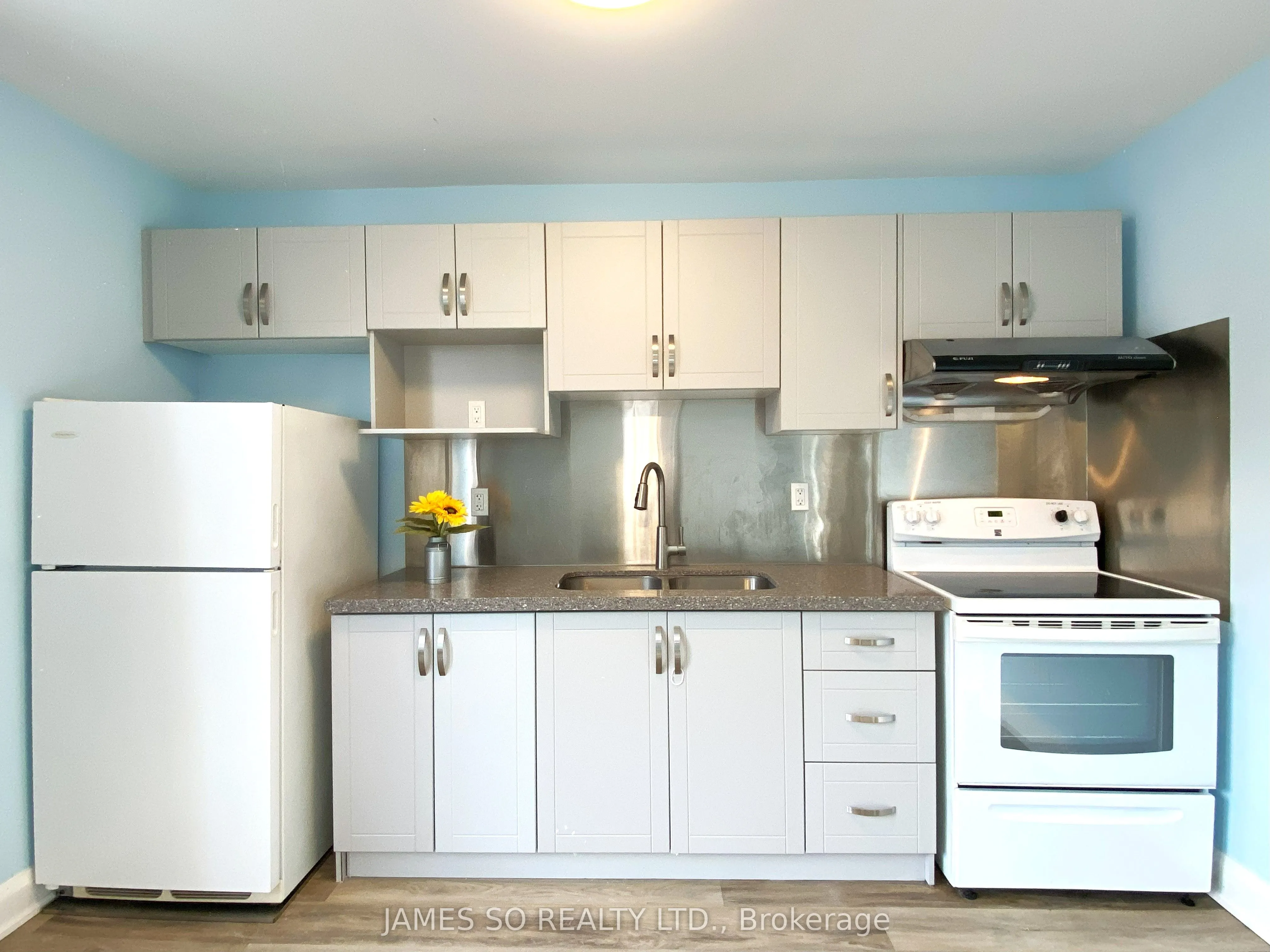 293 Broadview Avenue, #2nd Floor