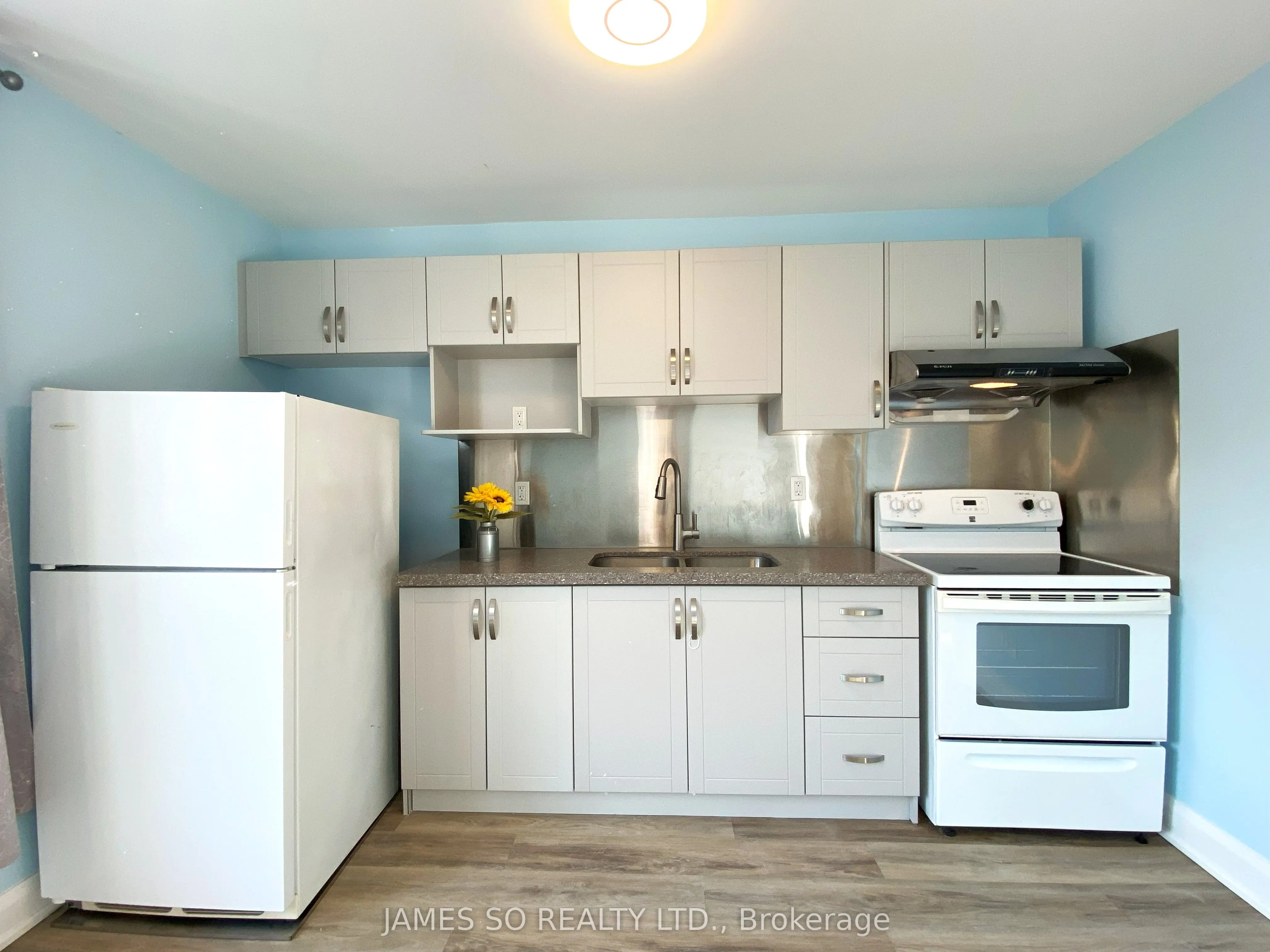 293 Broadview Avenue, #2nd Floor