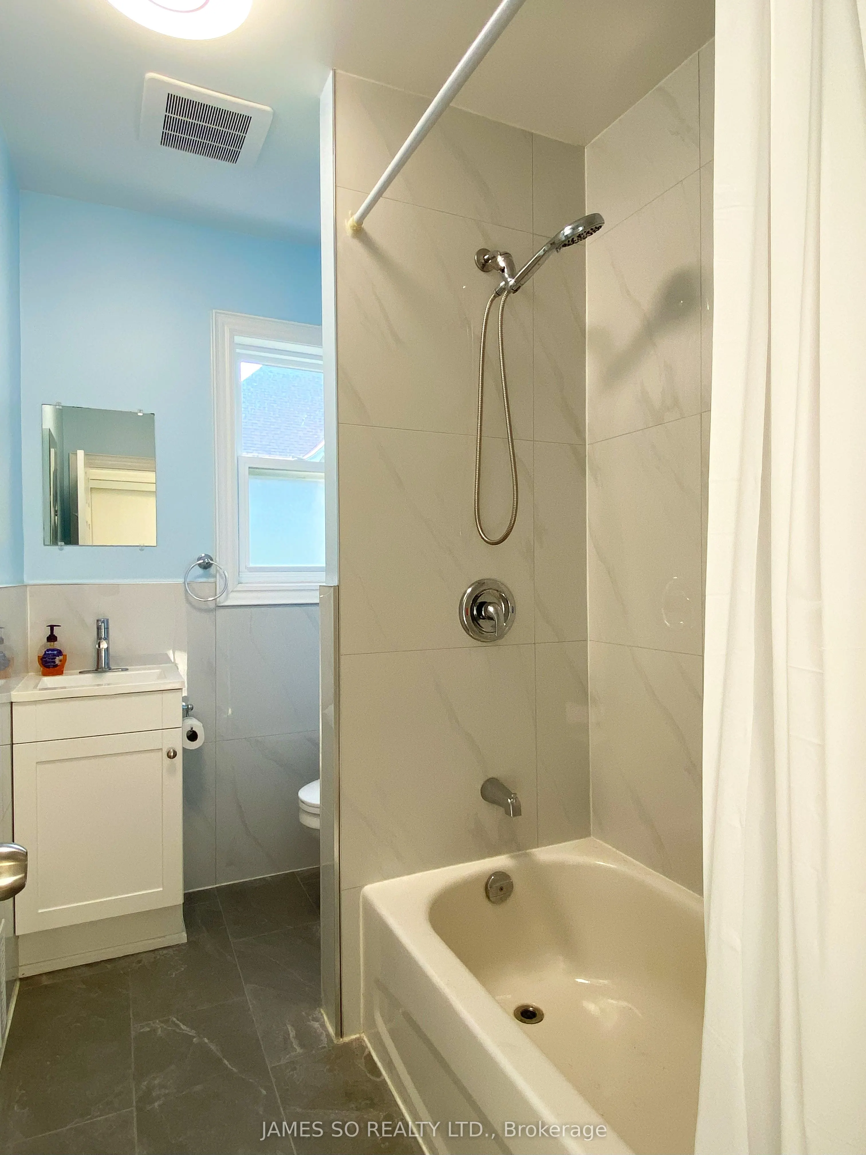 293 Broadview Avenue, #2nd Floor