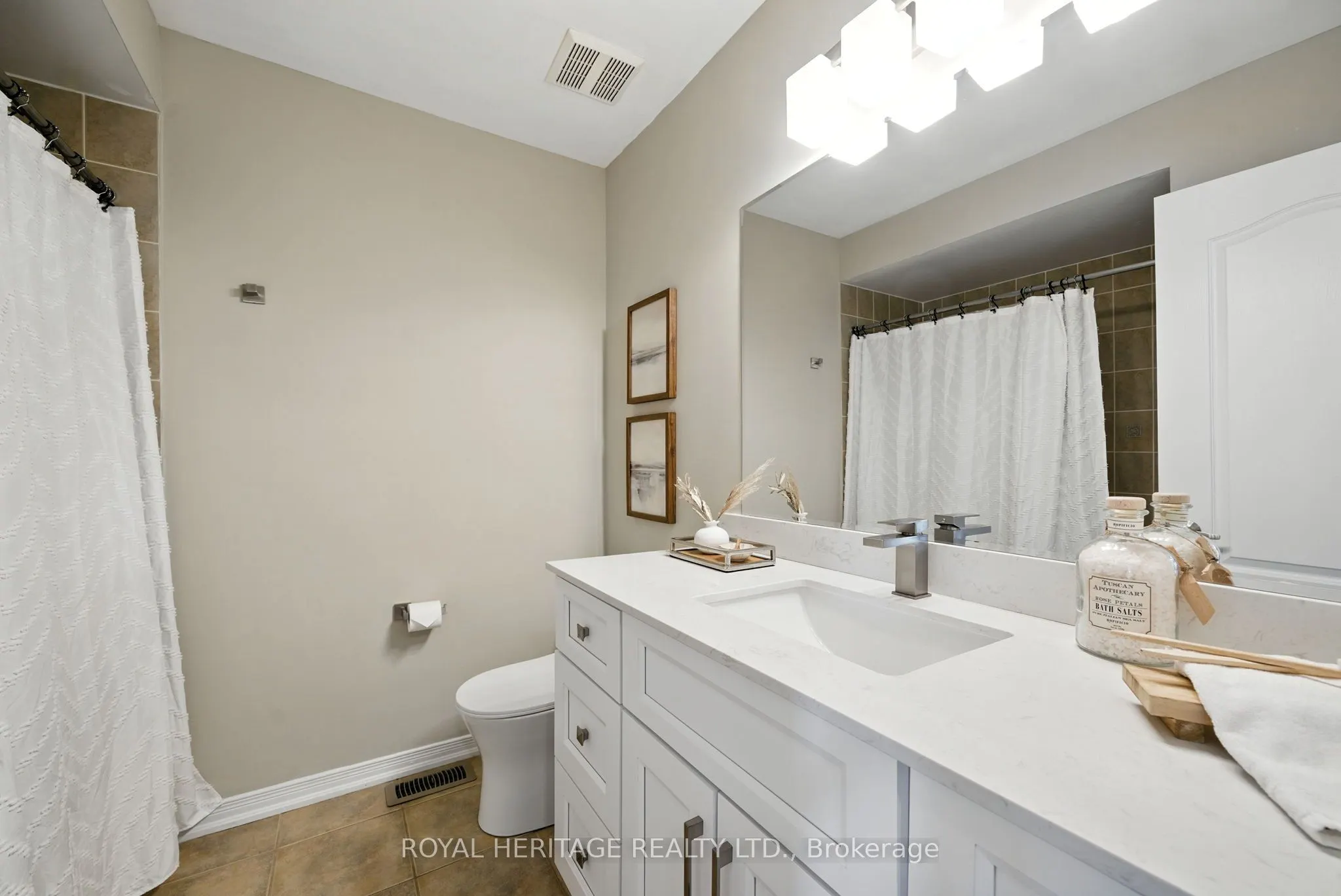159 Carnwith Drive E