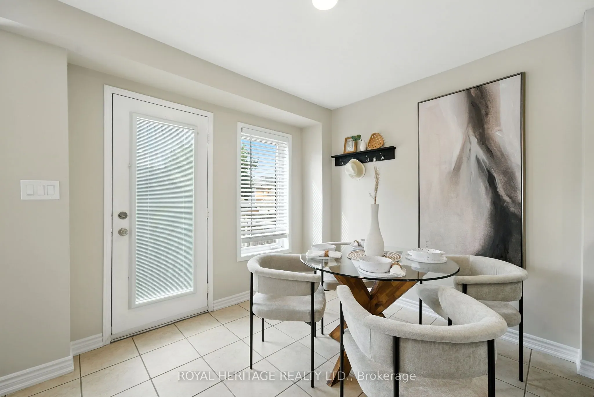 159 Carnwith Drive E