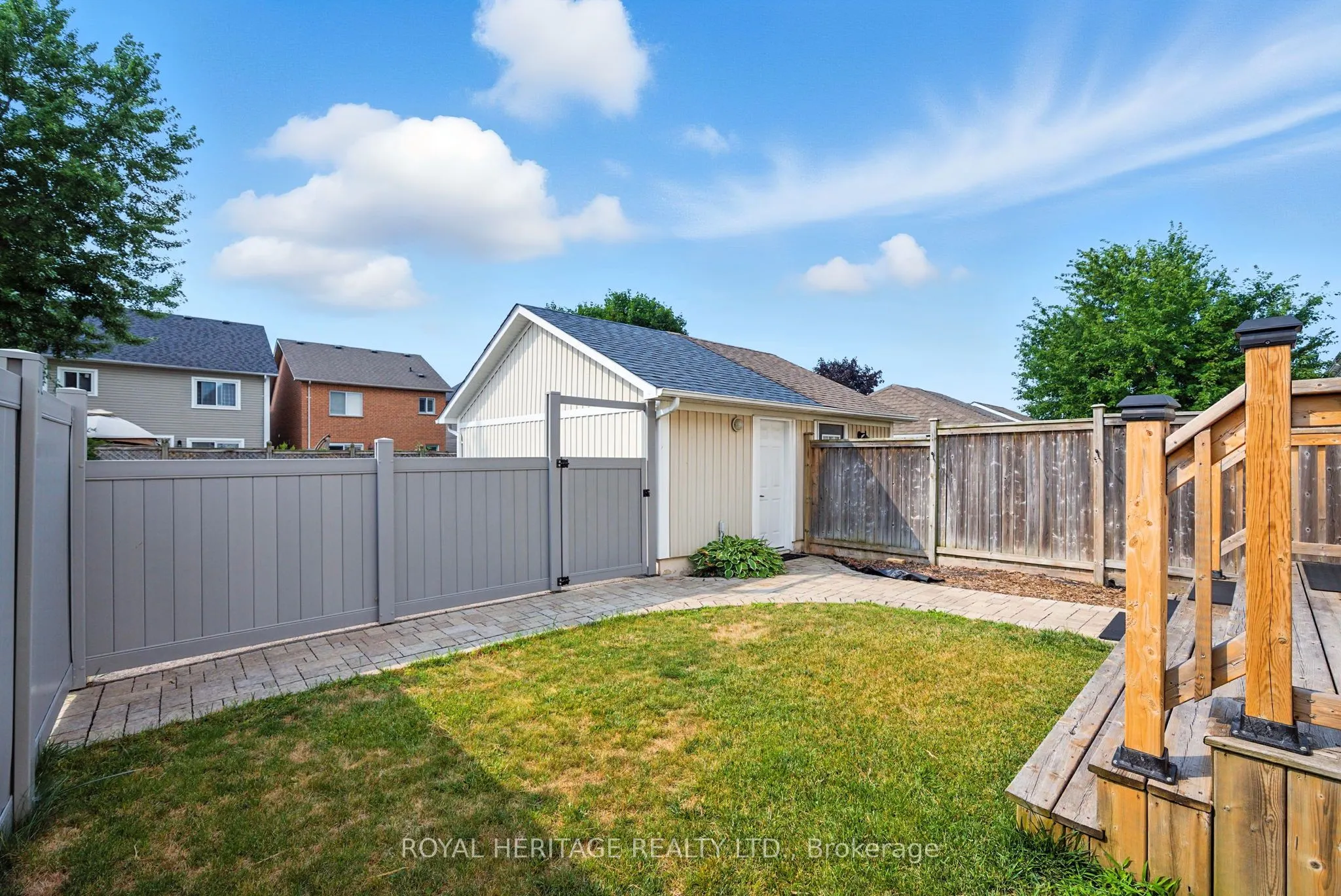 159 Carnwith Drive E
