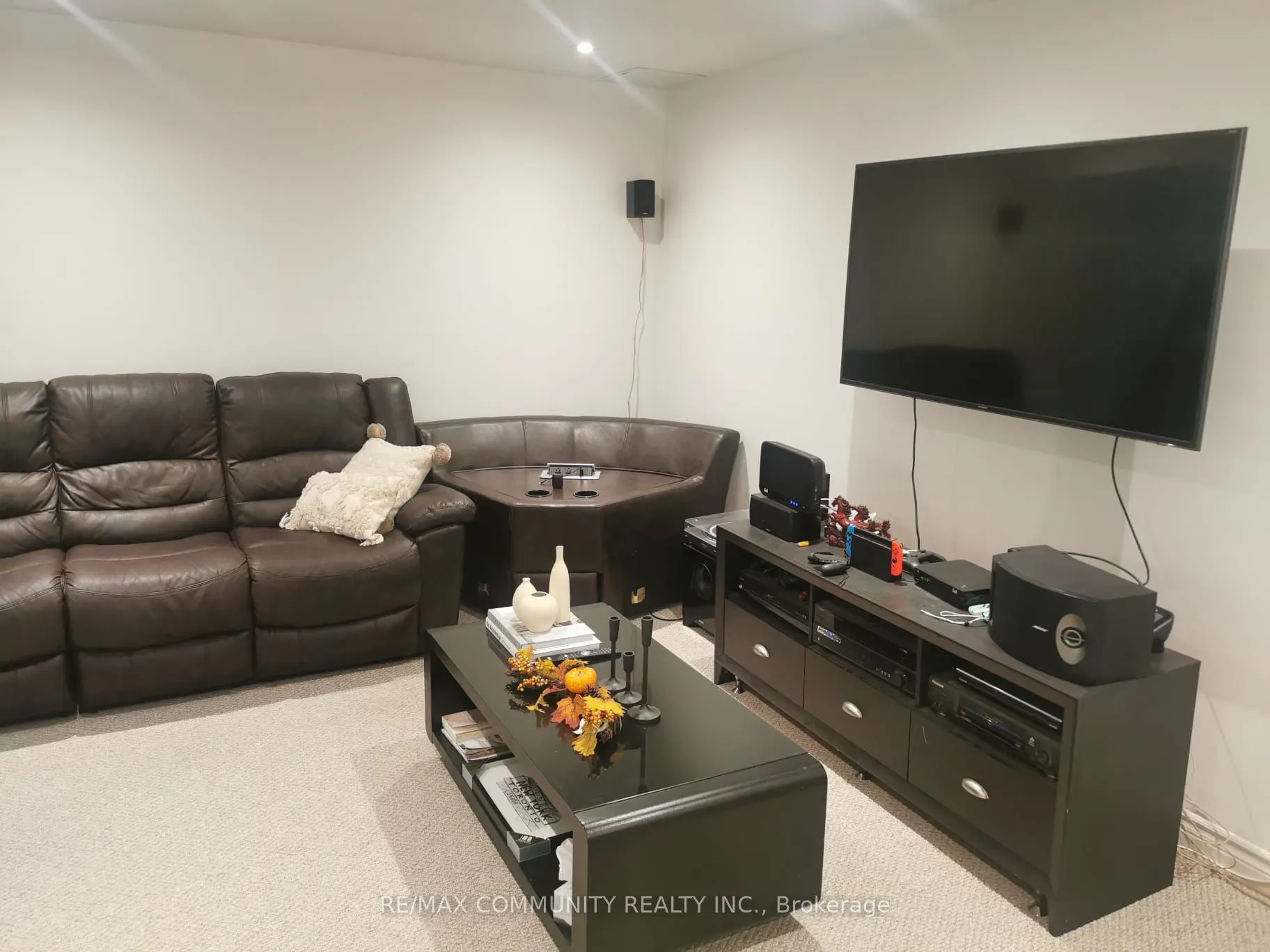 26 Sedgemount Drive