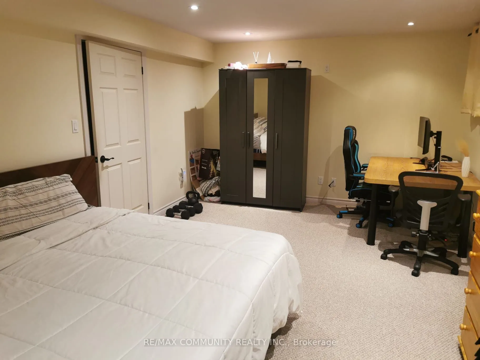 26 Sedgemount Drive