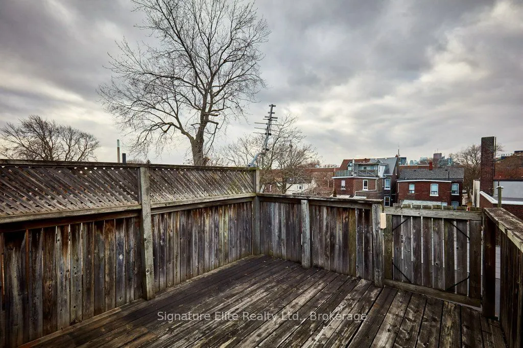 200 Heward Avenue, #Upper