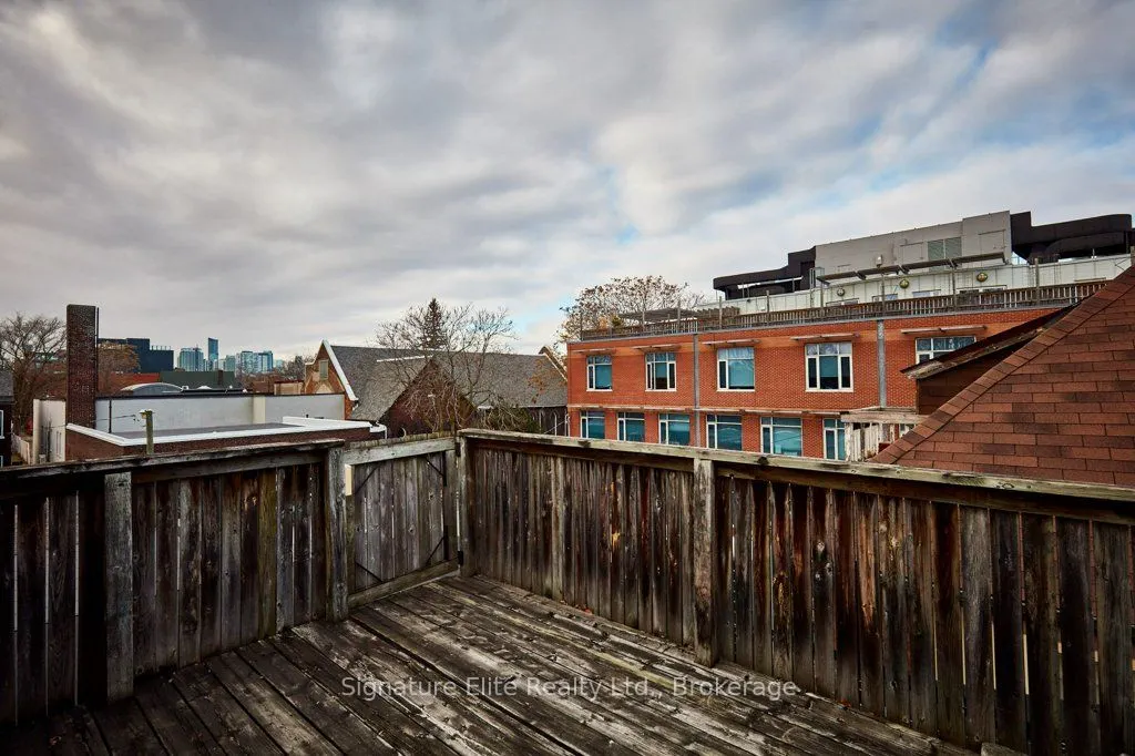 200 Heward Avenue, #Upper