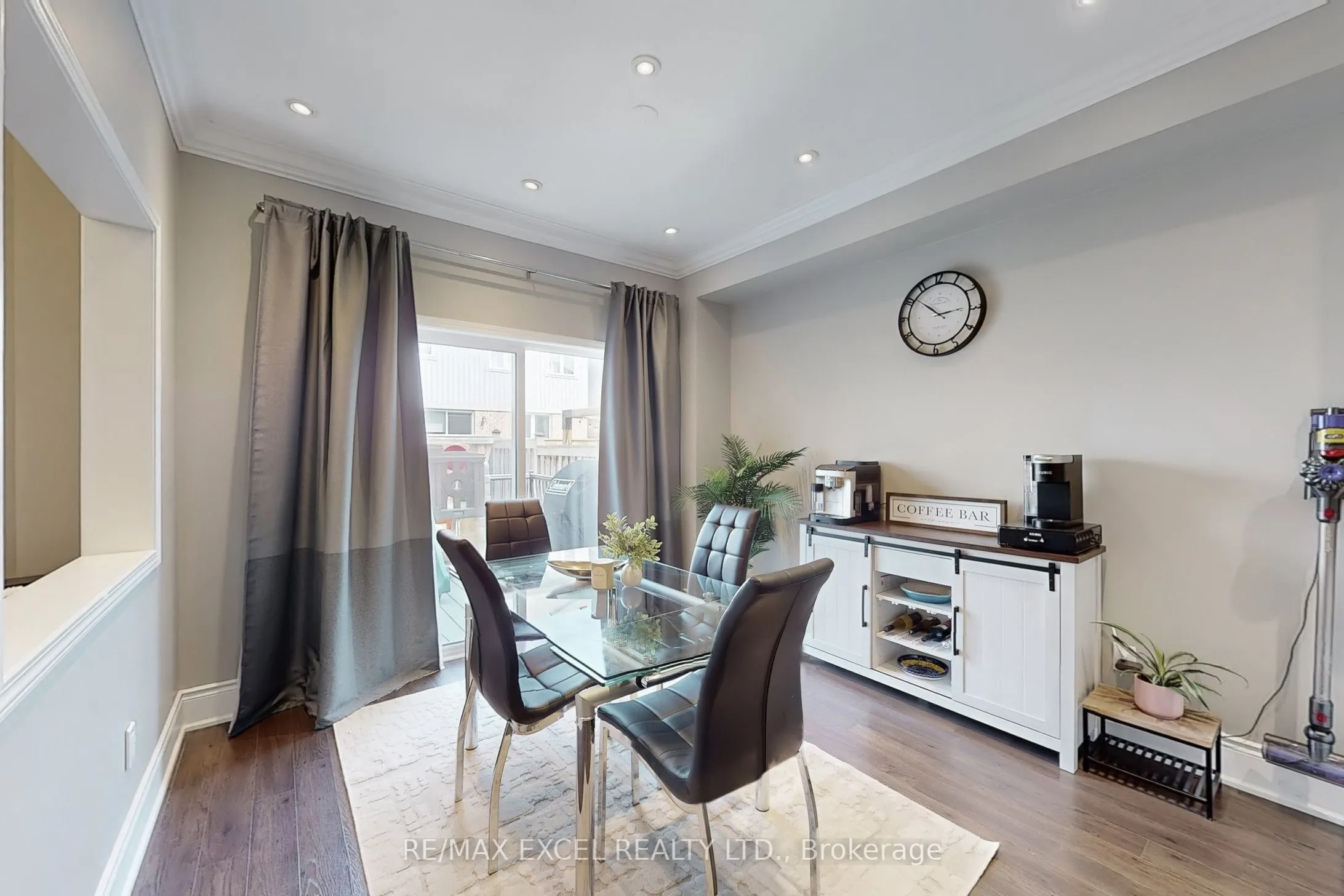 5 Sandgate Street