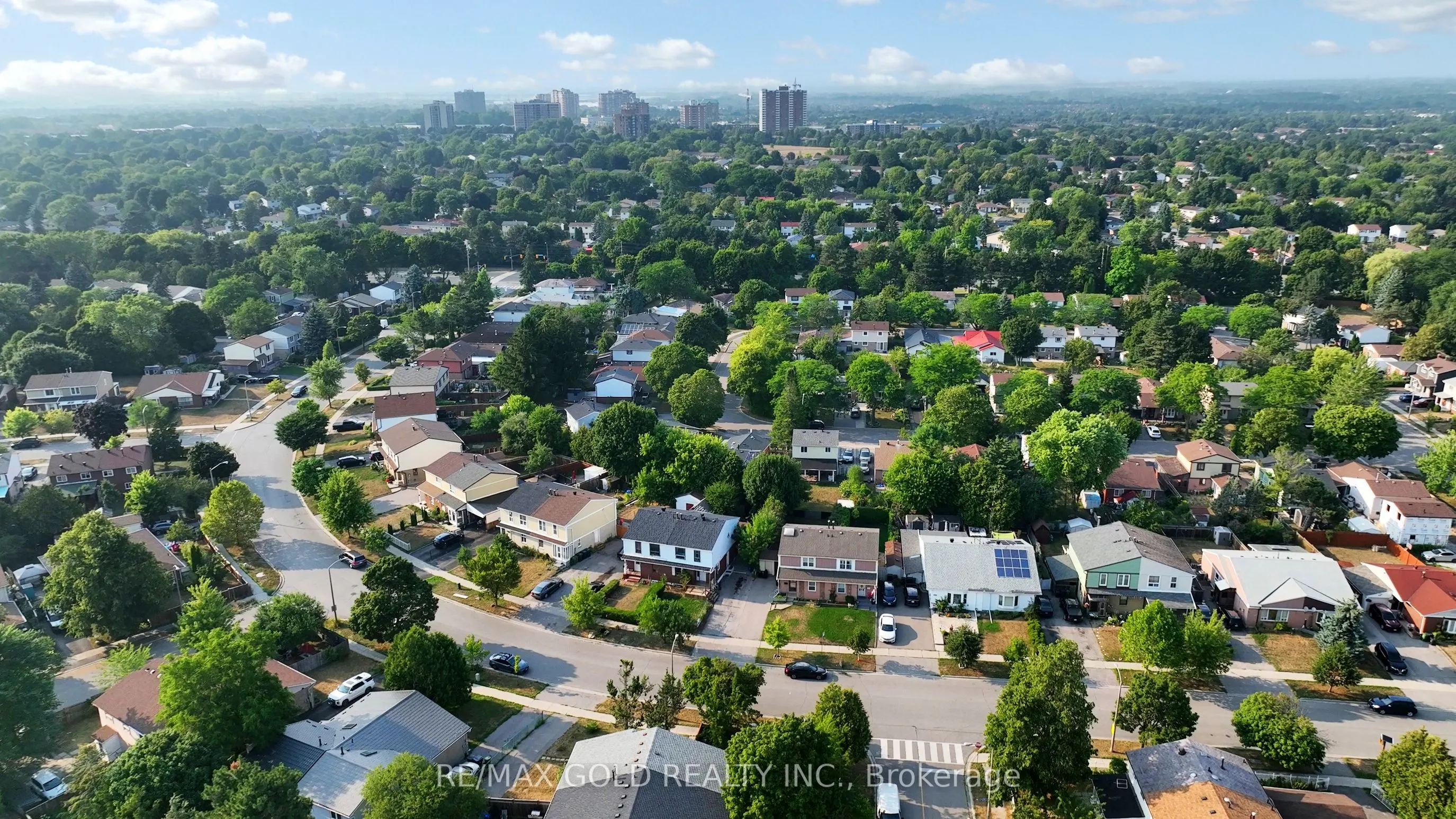 42 Murison Boulevard
