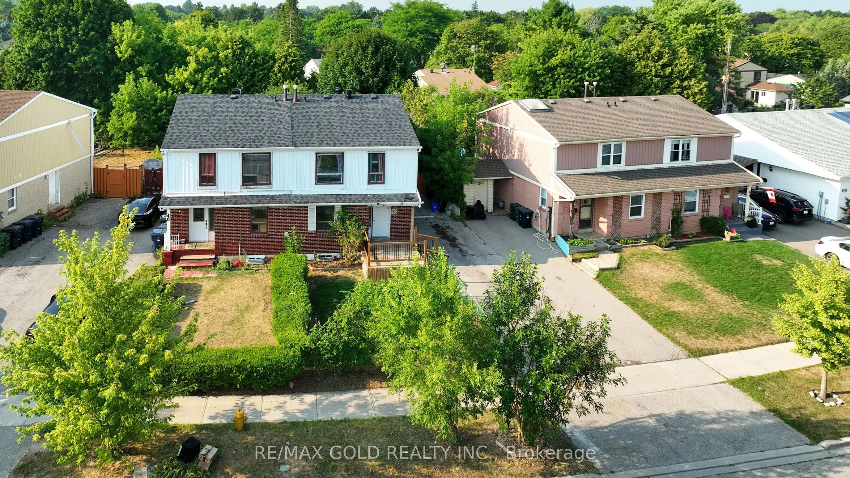 42 Murison Boulevard