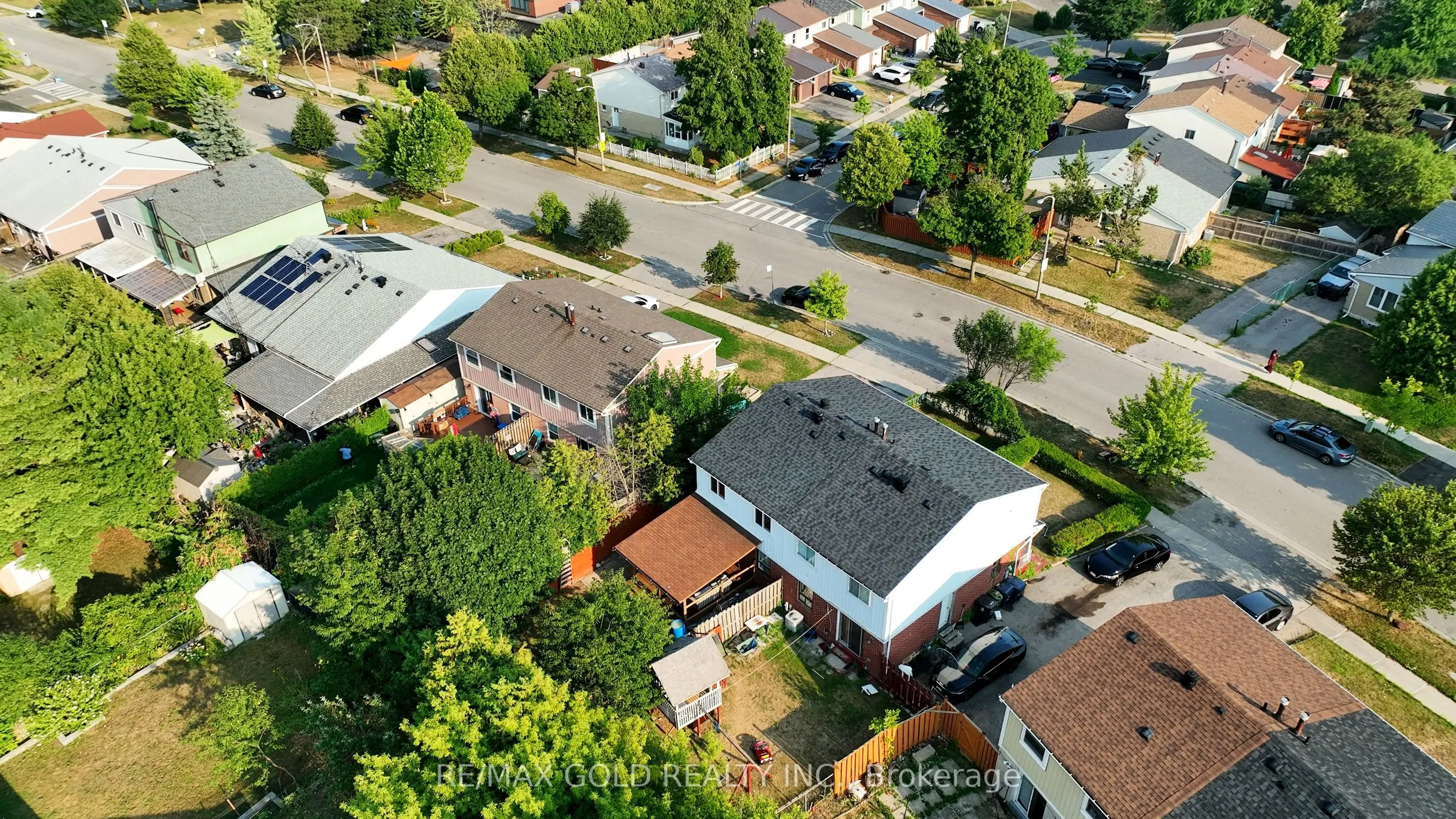 42 Murison Boulevard