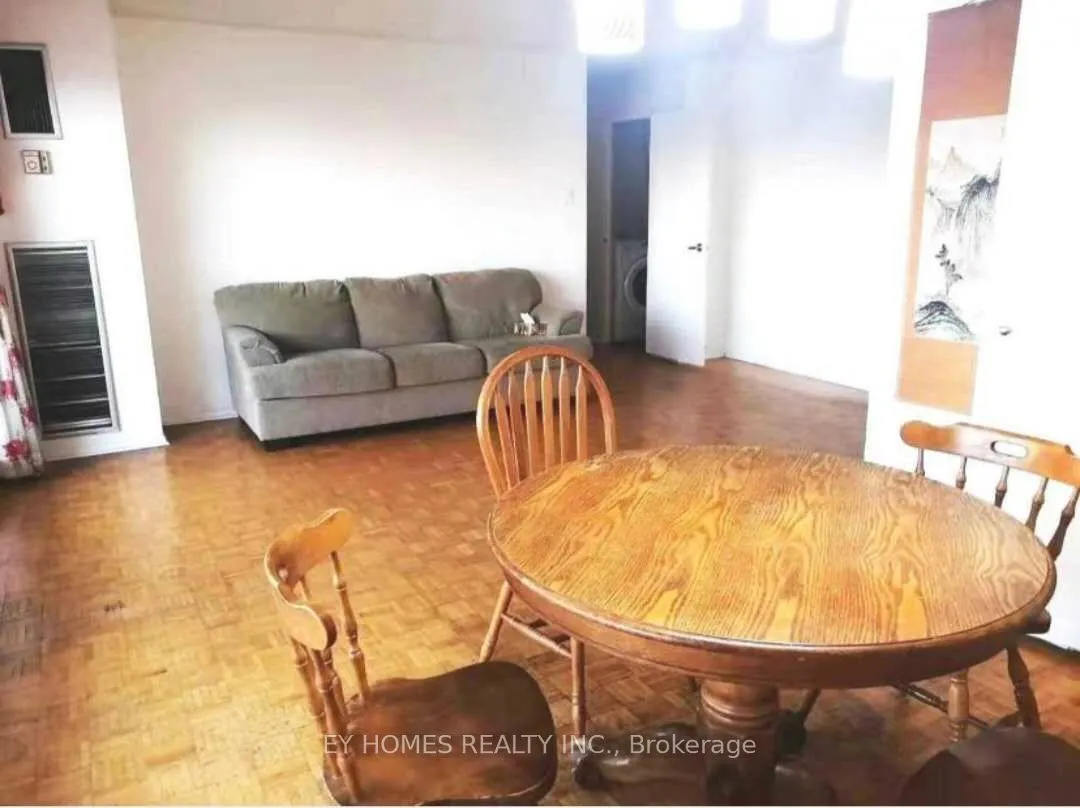 120 Dundalk Drive, #606