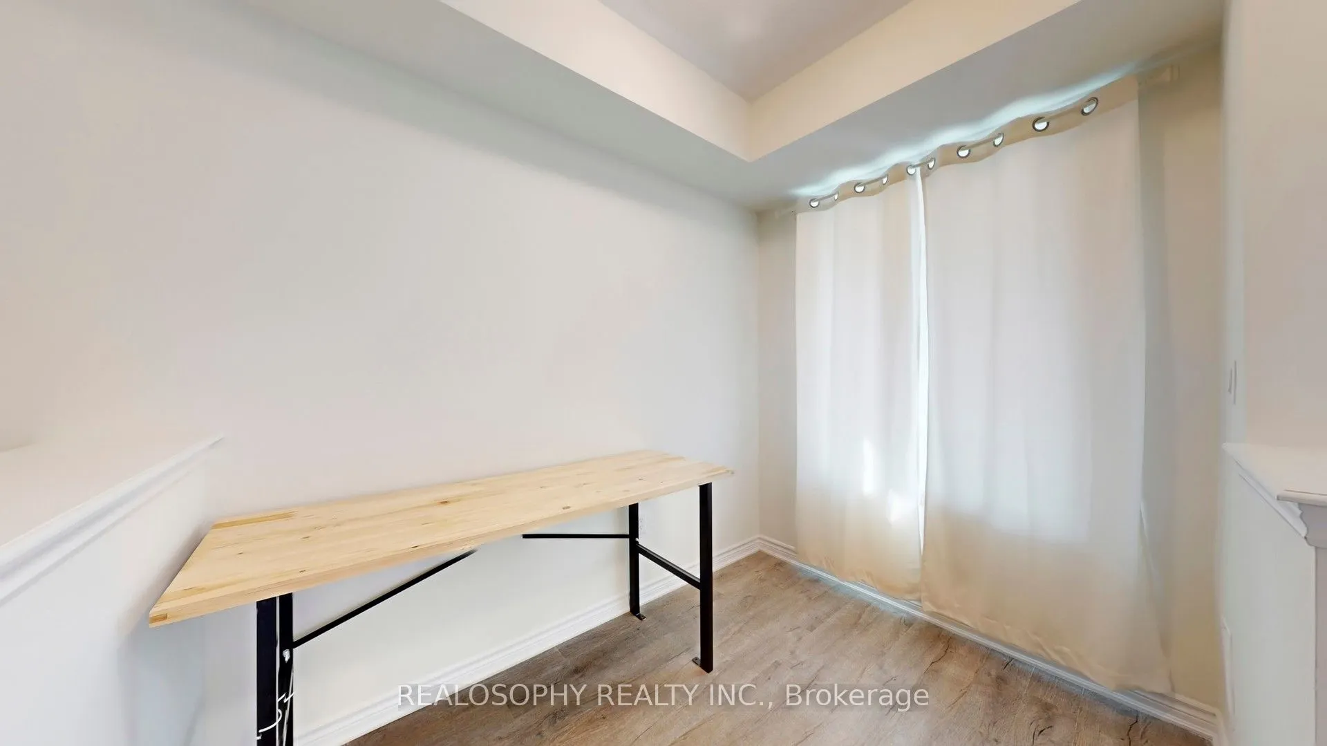 211 1034 Relection Place, #211