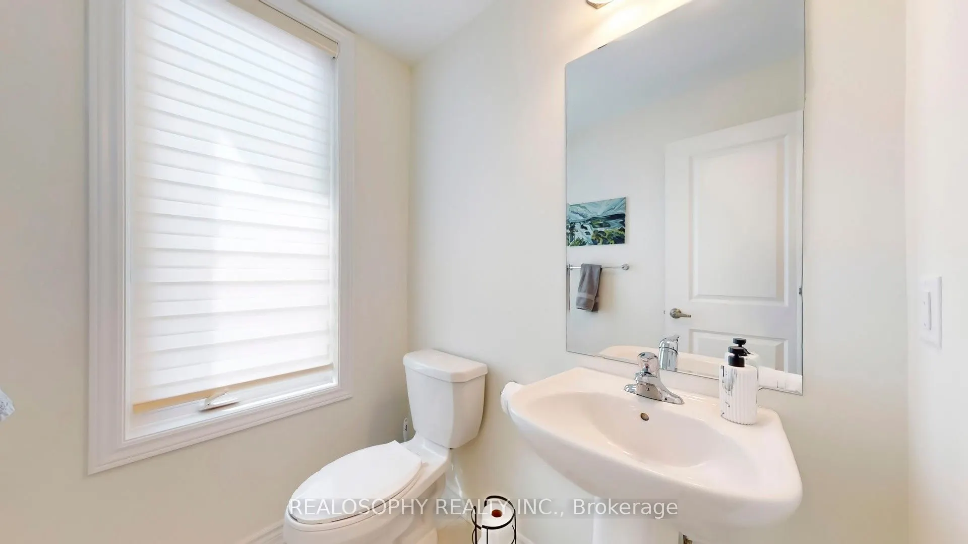211 1034 Relection Place, #211