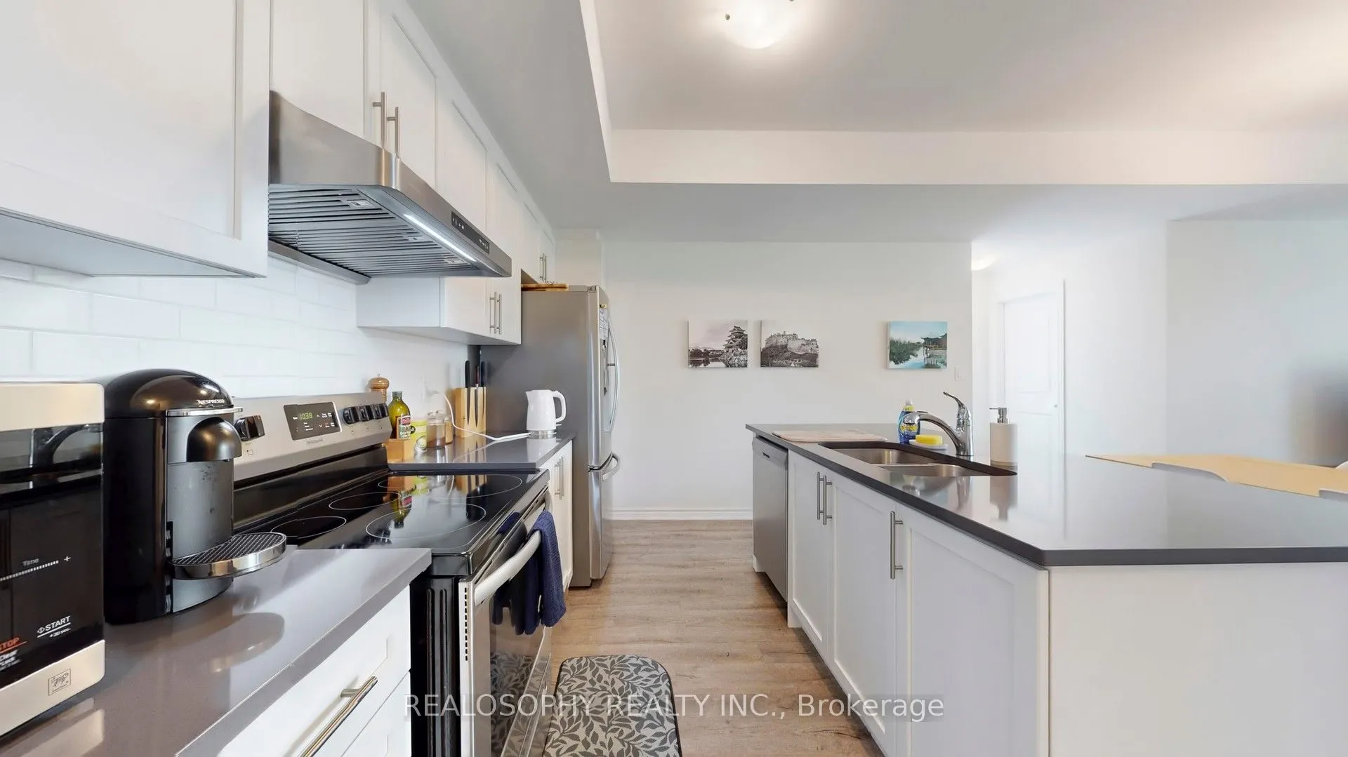 211 1034 Relection Place, #211