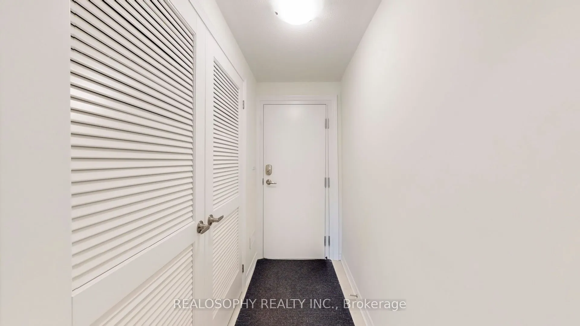 211 1034 Relection Place, #211