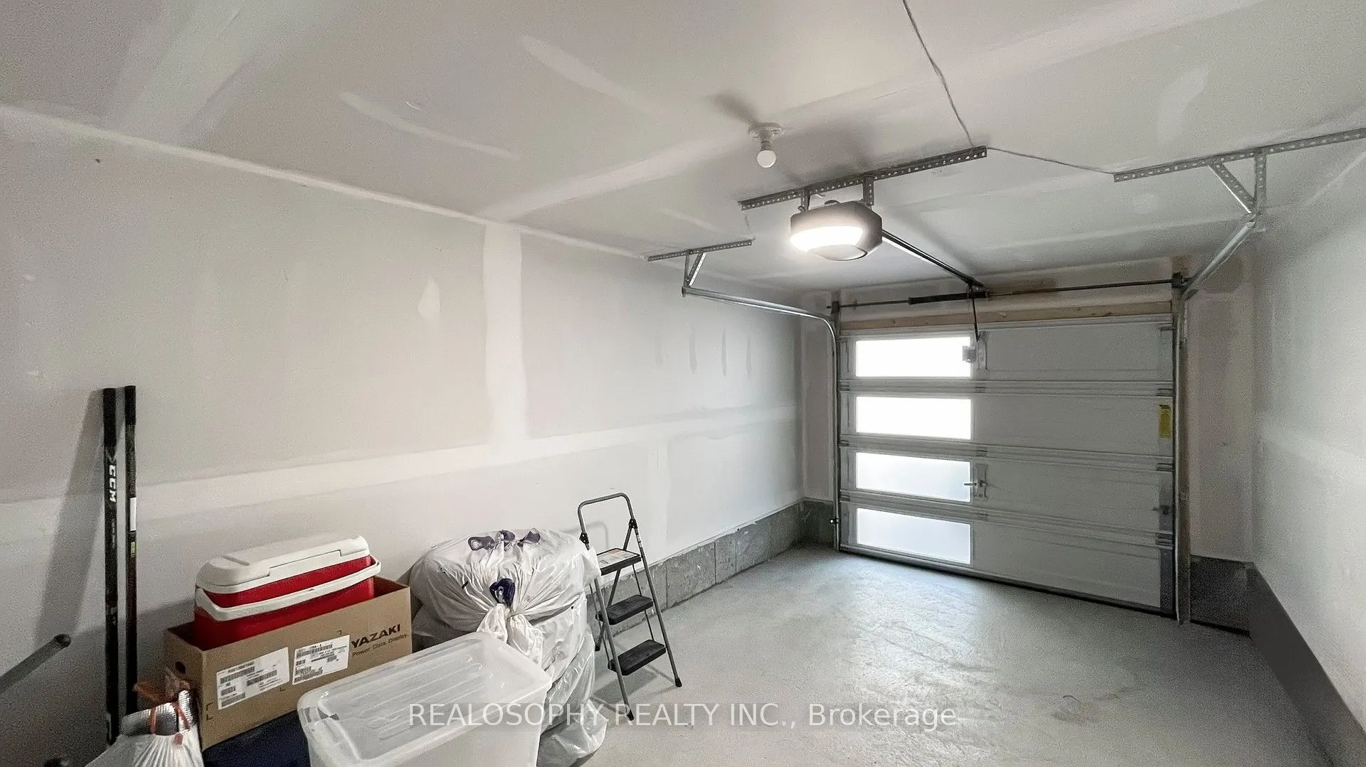 211 1034 Relection Place, #211