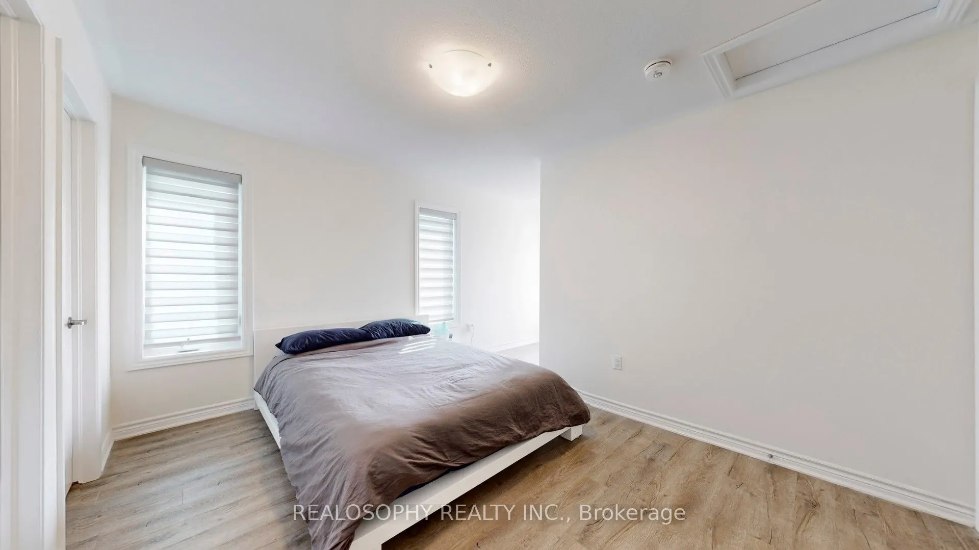 211 1034 Relection Place, #211