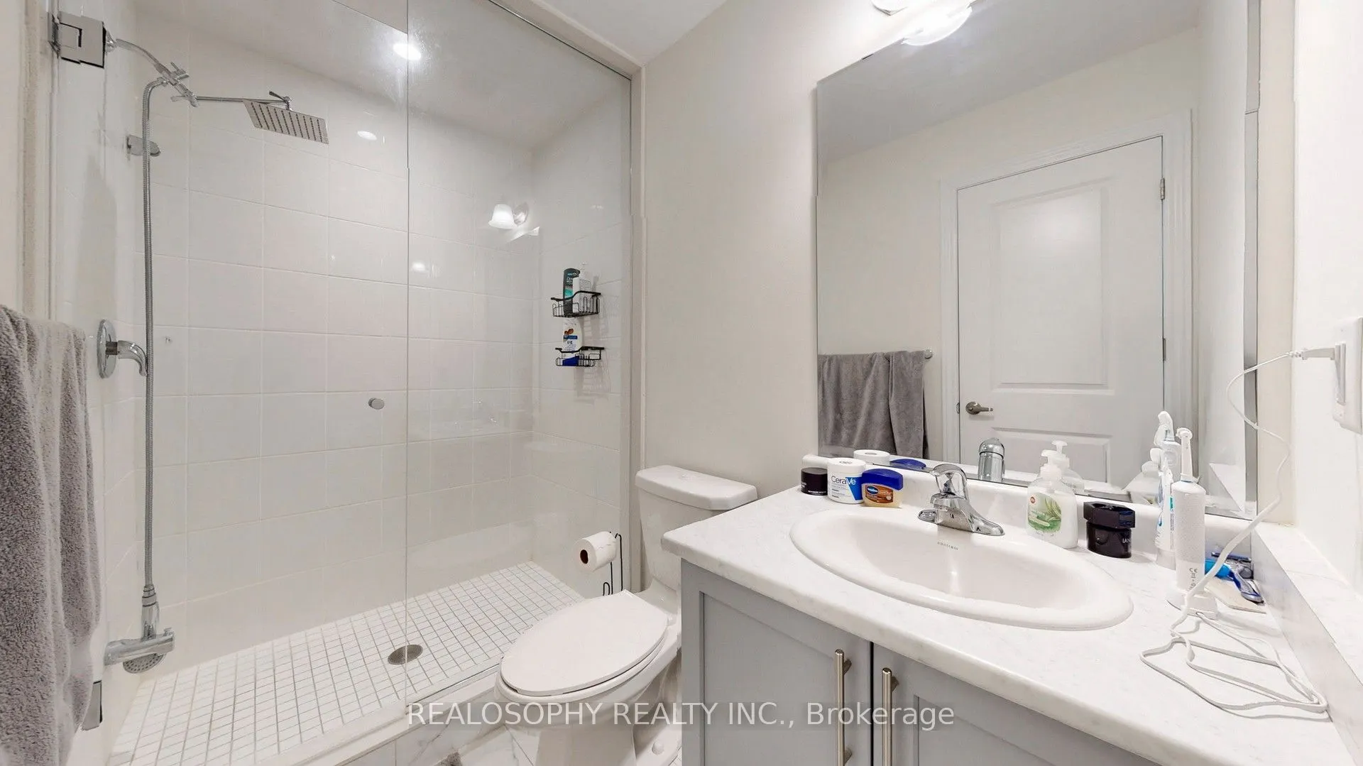 211 1034 Relection Place, #211