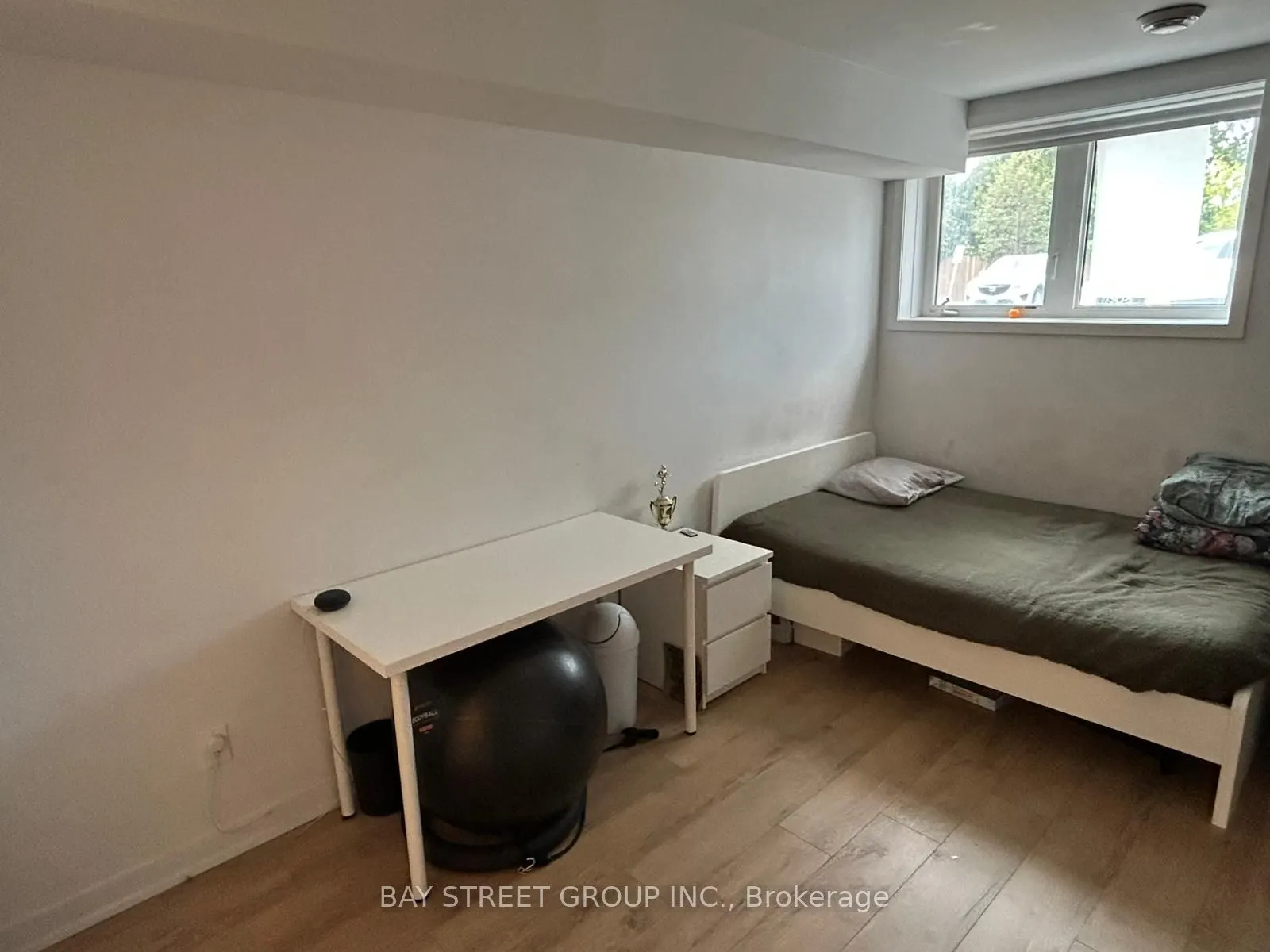1760 Simcoe Street N, #96B