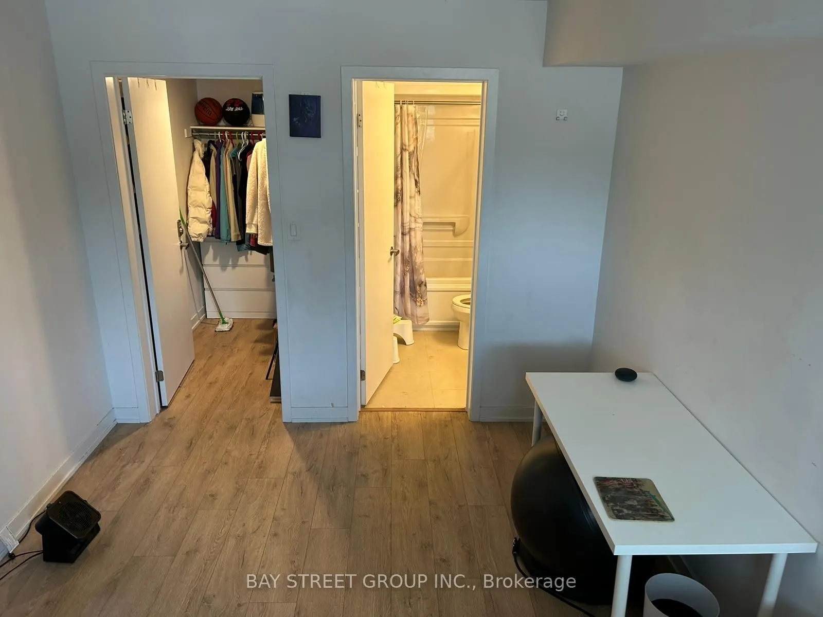 1760 Simcoe Street N, #96B
