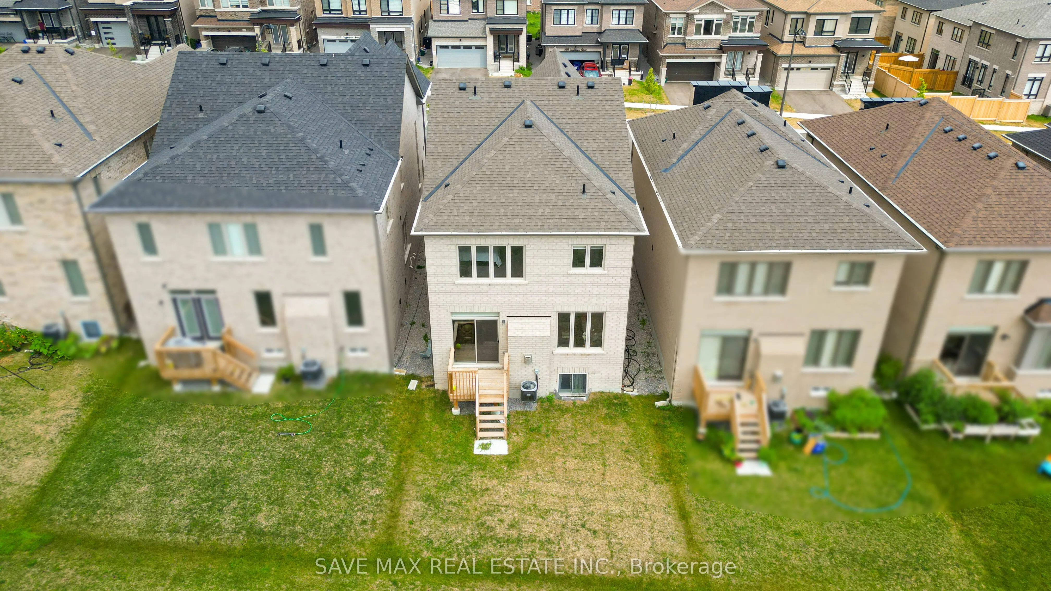 2092 Coppermine Street