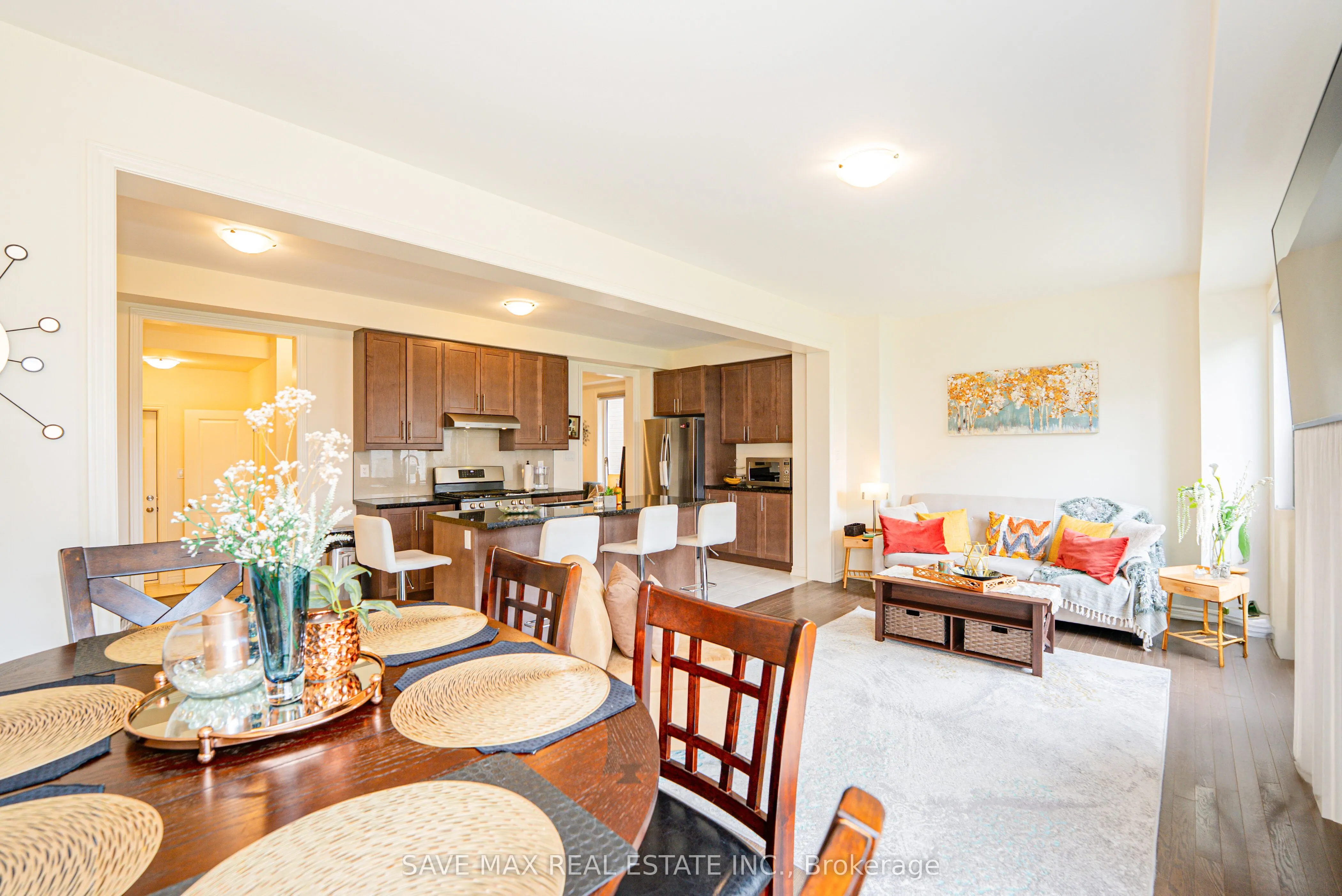 2092 Coppermine Street