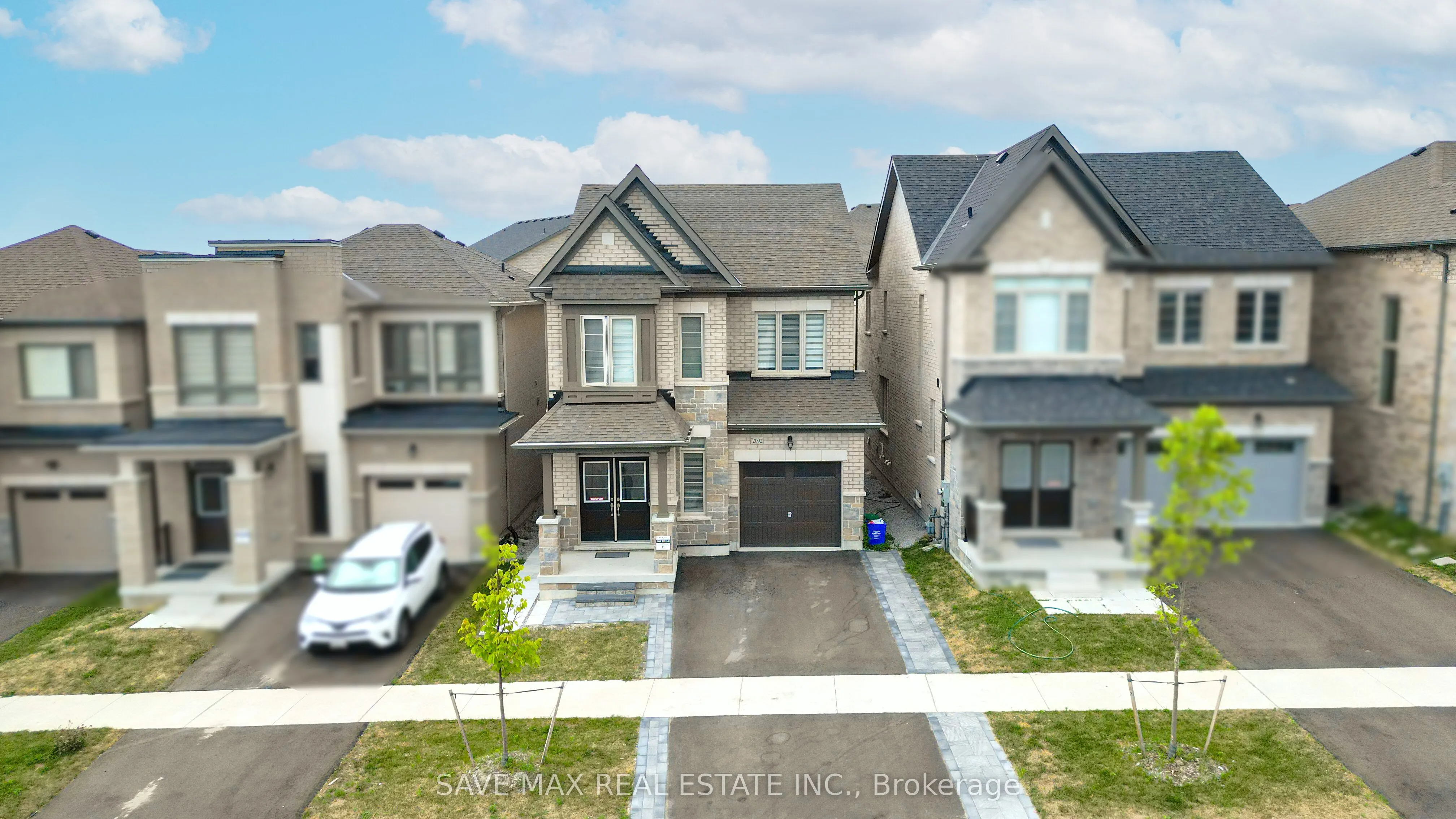 2092 Coppermine Street