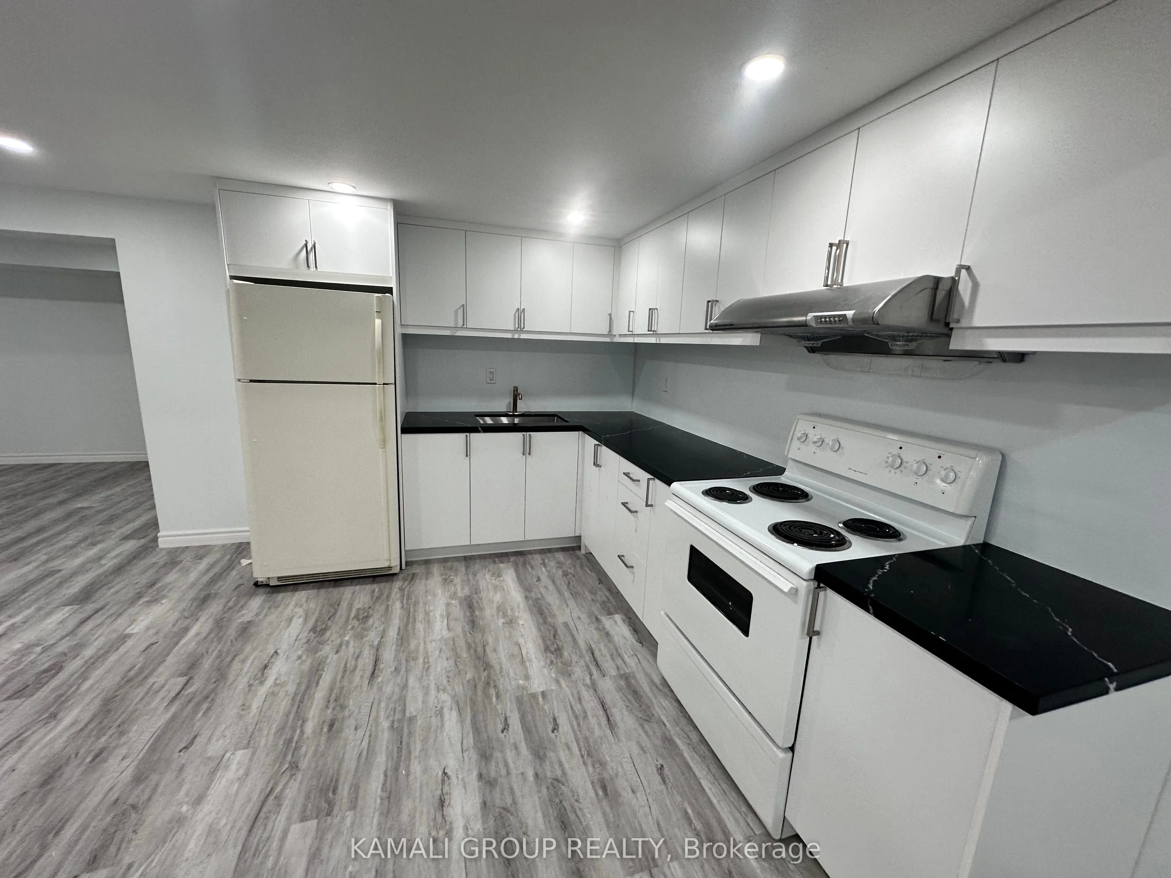 25 Lewin Crescent, #BSMT