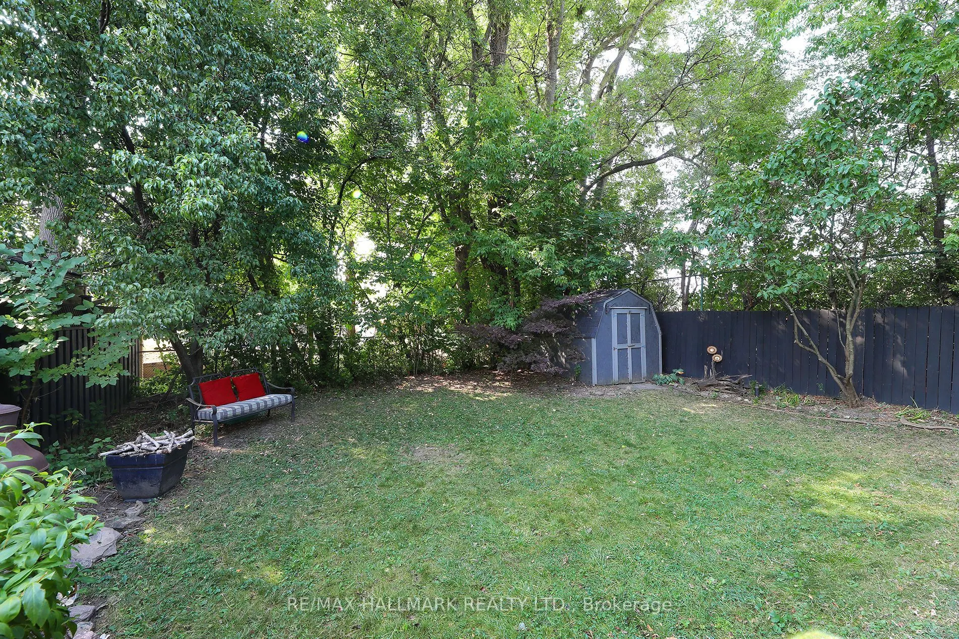 1 Furnival Road