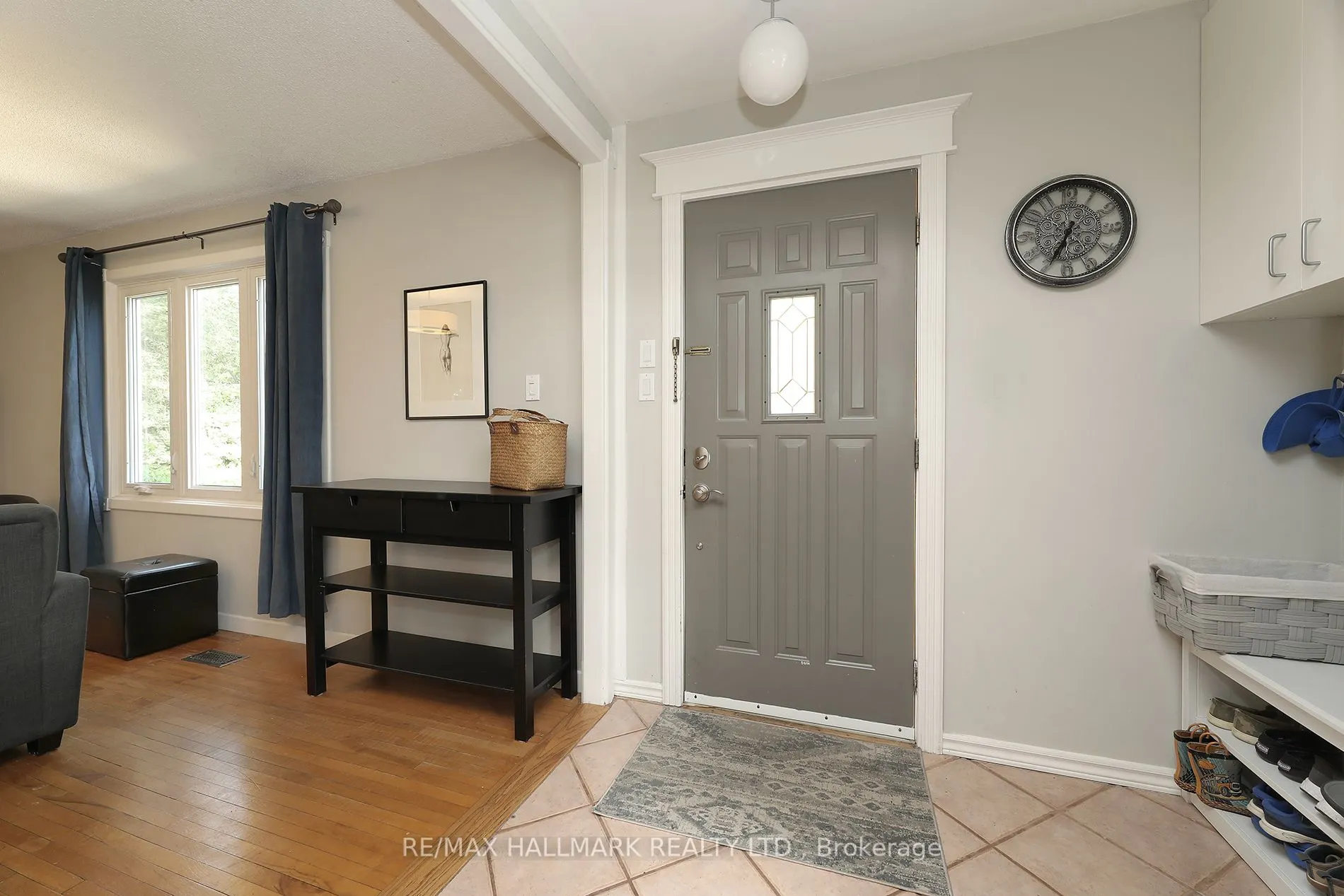 1 Furnival Road