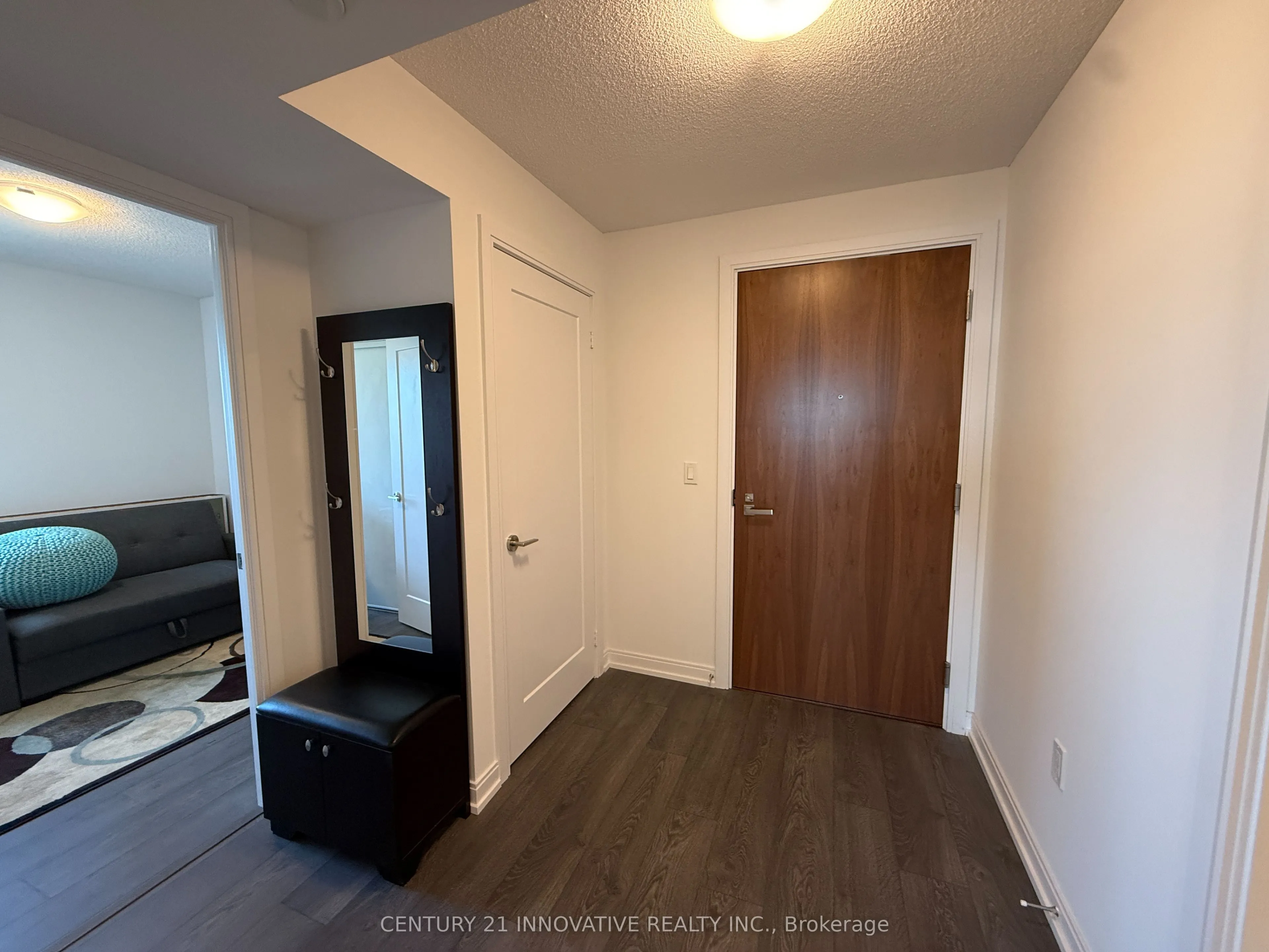275 Village Green Square, #1723